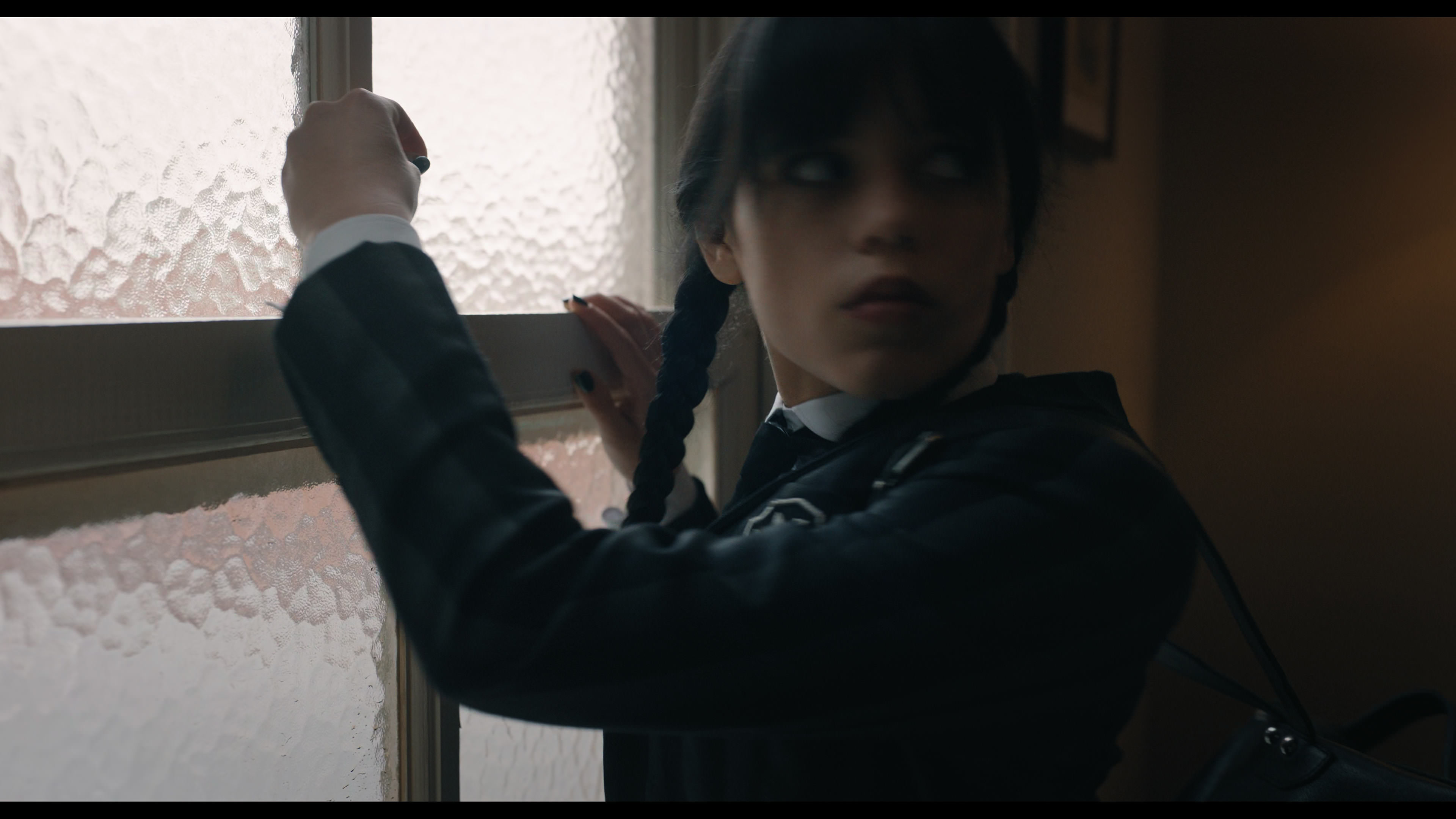 Wednesday S01E01 “Wednesday’s Child Is Full of Woe” HD screenshot 4835