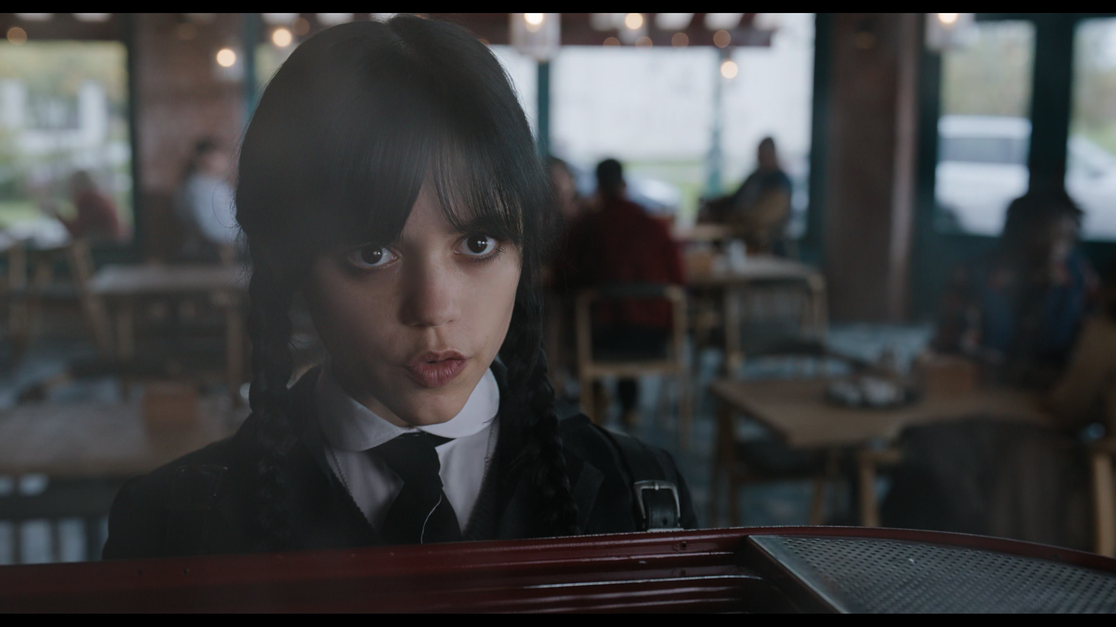 Wednesday S01E01 “Wednesday’s Child Is Full of Woe” screencap 5013