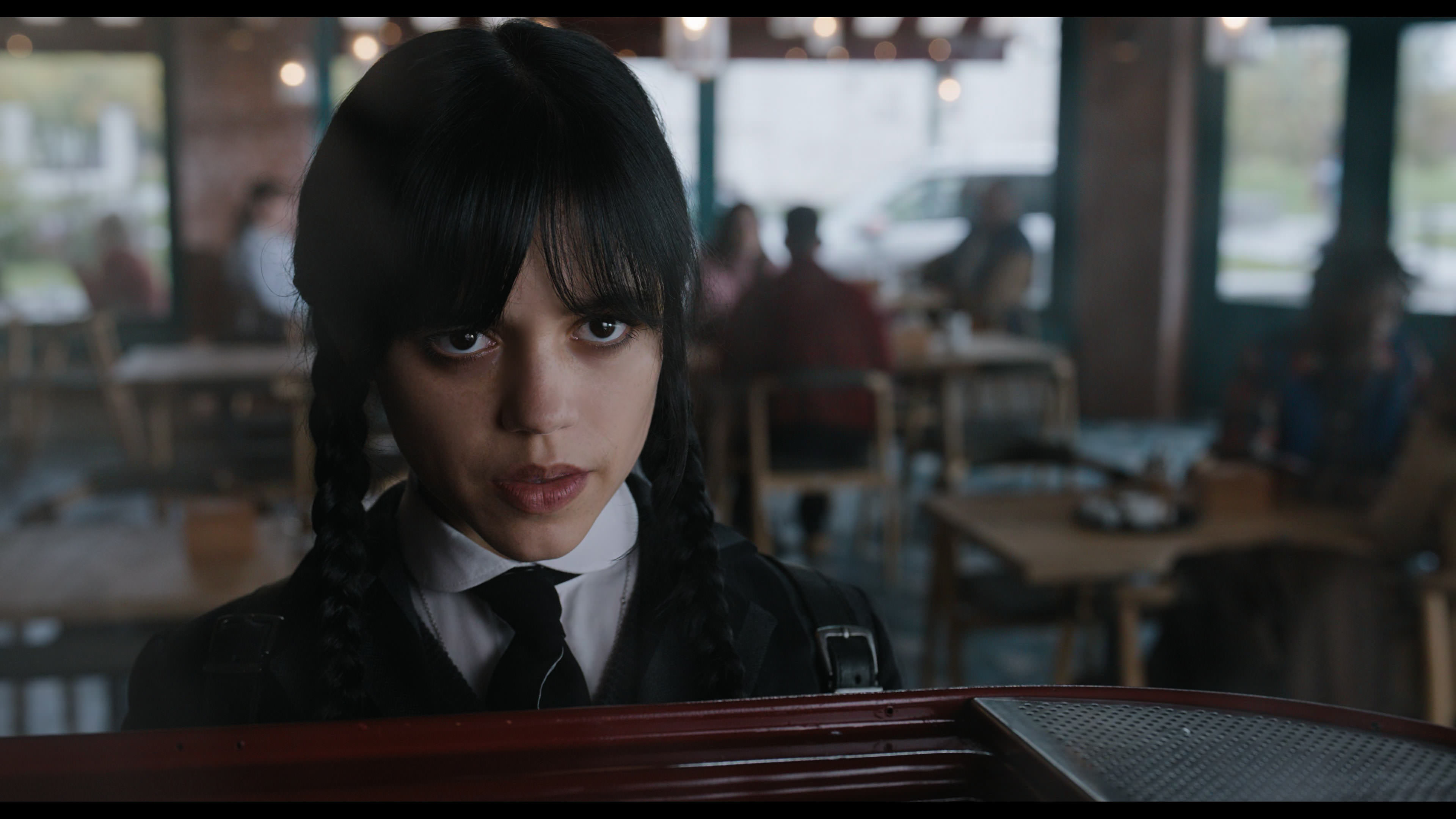 Wednesday S01E01 “Wednesday’s Child Is Full of Woe” screencap 5037