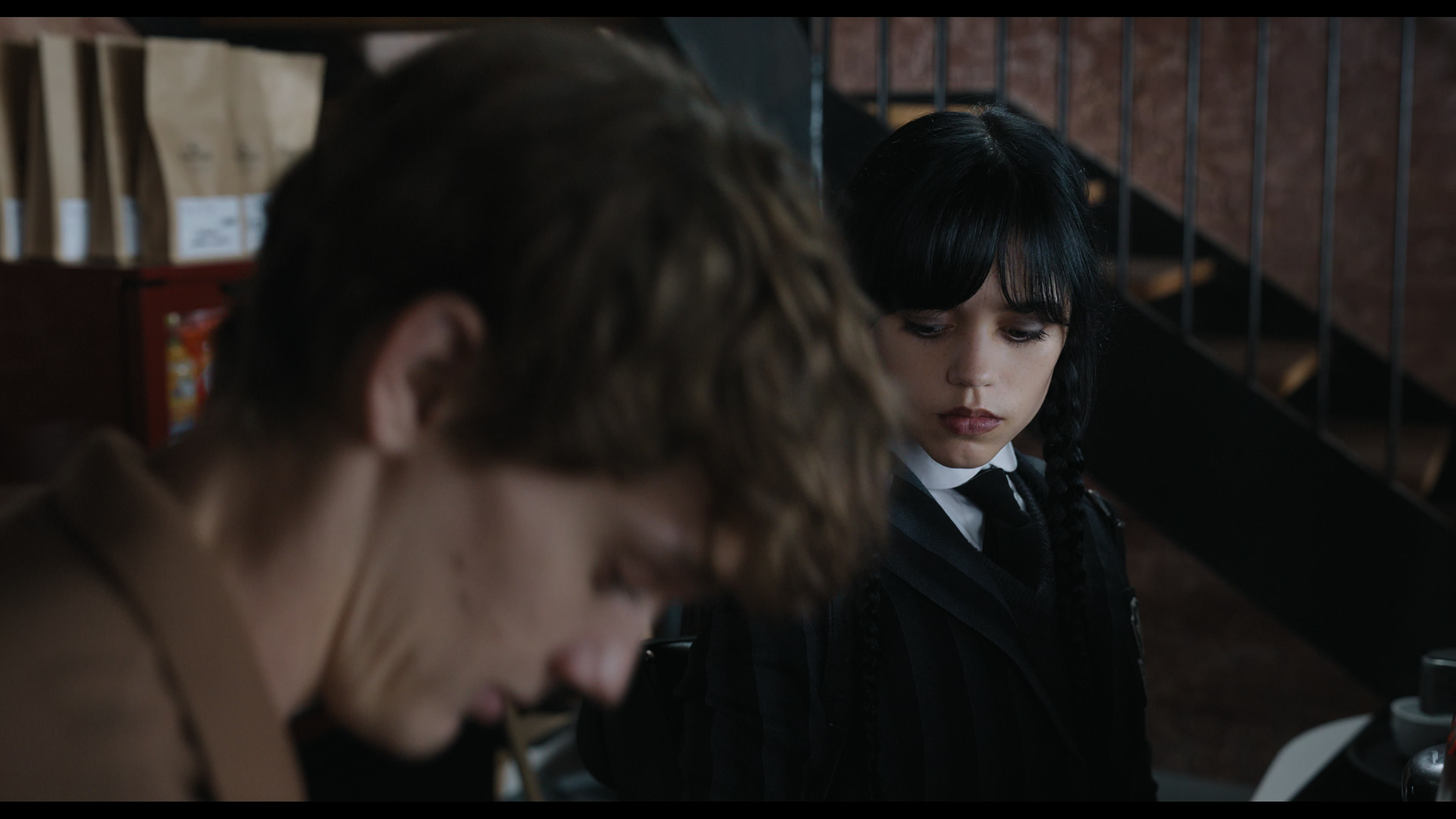 Wednesday S01E01 “Wednesday’s Child Is Full of Woe” screencap 5232