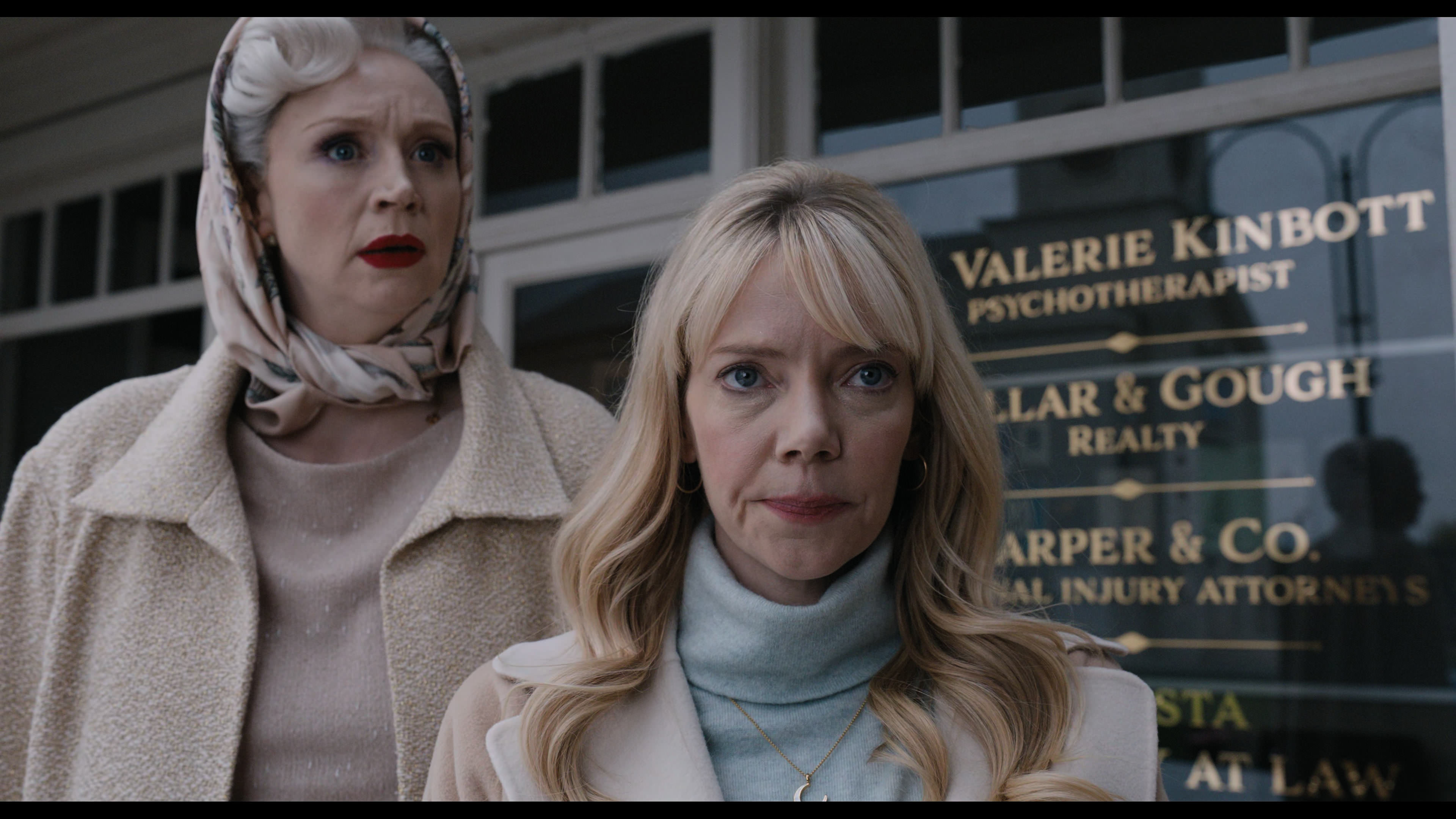 Wednesday S01E01 “Wednesday’s Child Is Full of Woe” screencap 5400