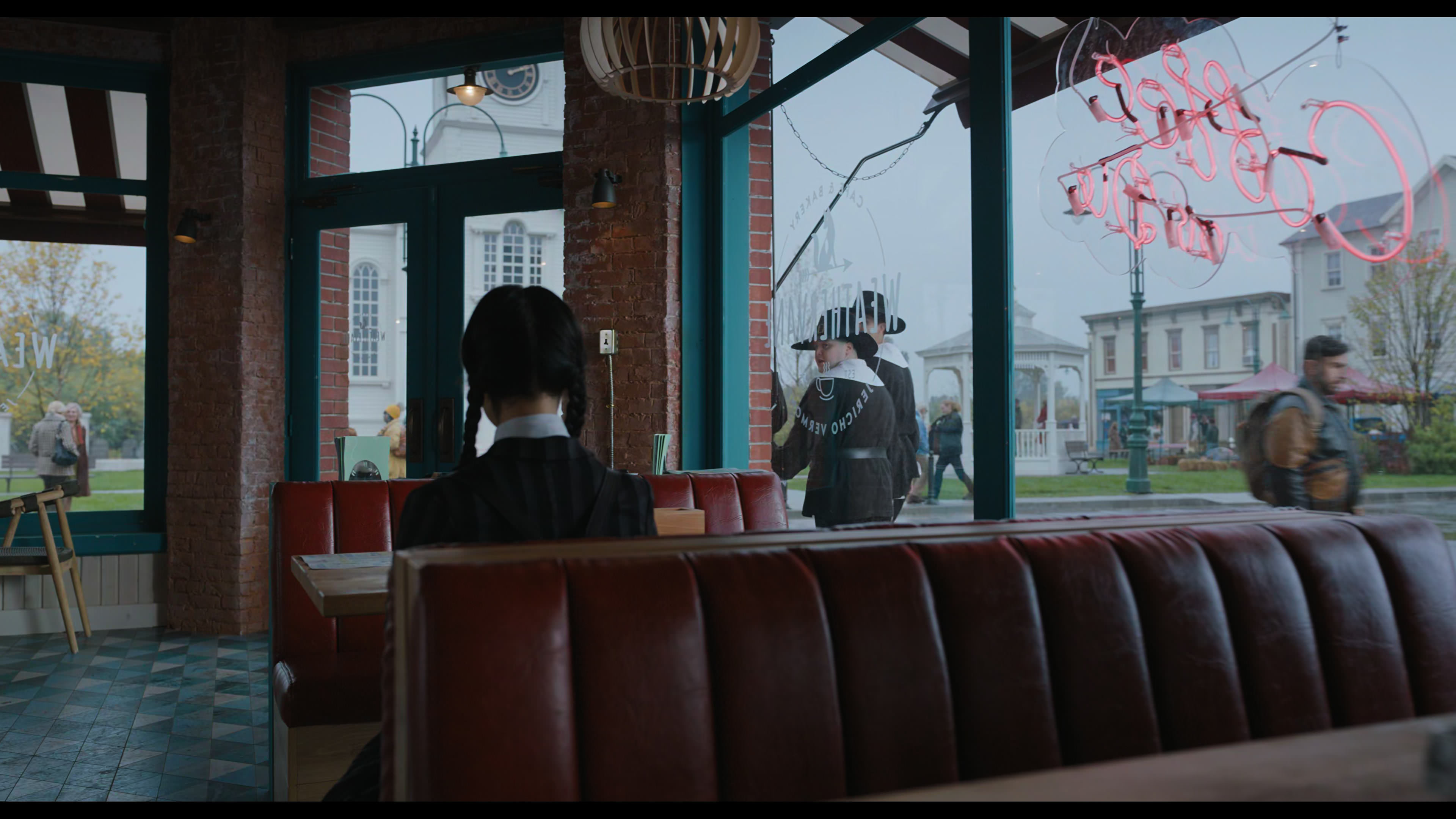 Wednesday S01E01 “Wednesday’s Child Is Full of Woe” HD screenshot 5414