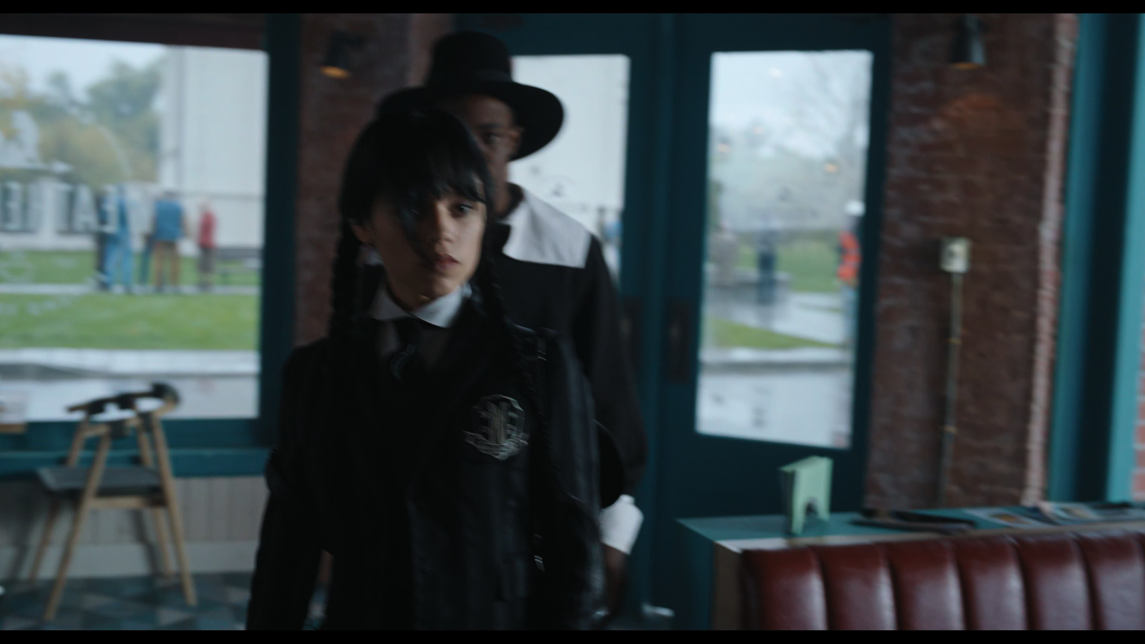 Wednesday S01E01 “Wednesday’s Child Is Full of Woe” screencap 5550