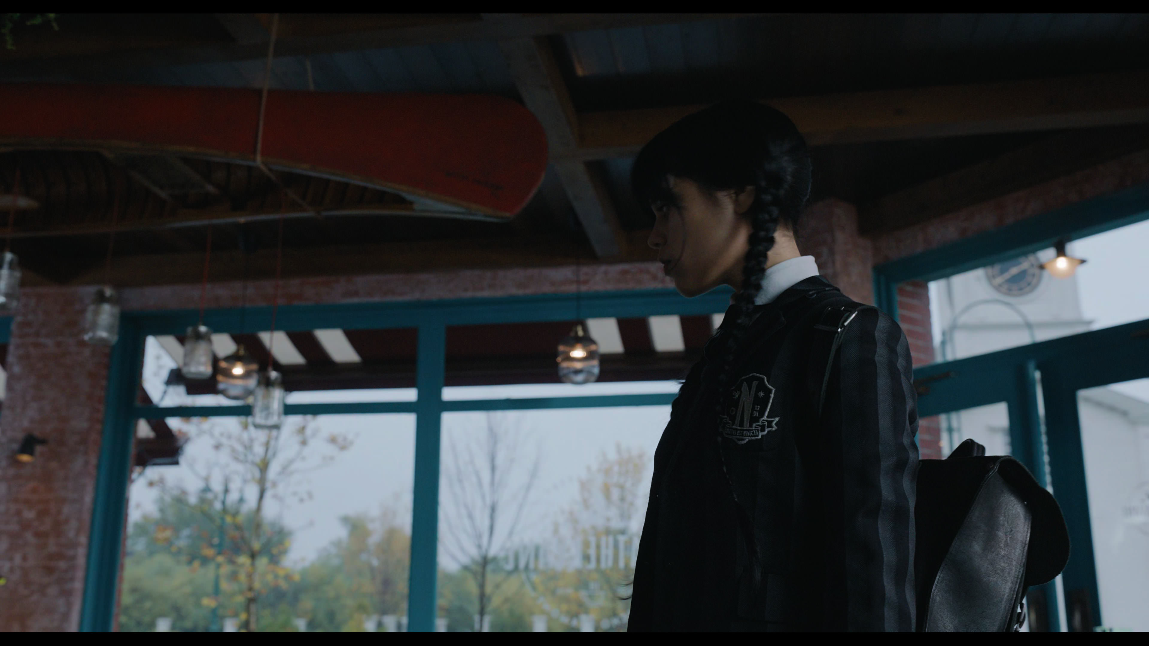 Wednesday S01E01 “Wednesday’s Child Is Full of Woe” screencap 5586