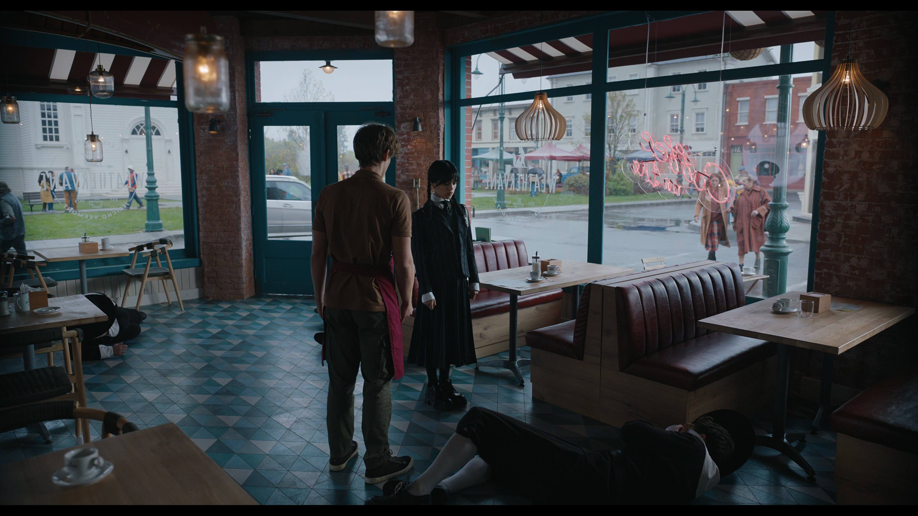 Wednesday S01E01 “Wednesday’s Child Is Full of Woe” HD screenshot 5600
