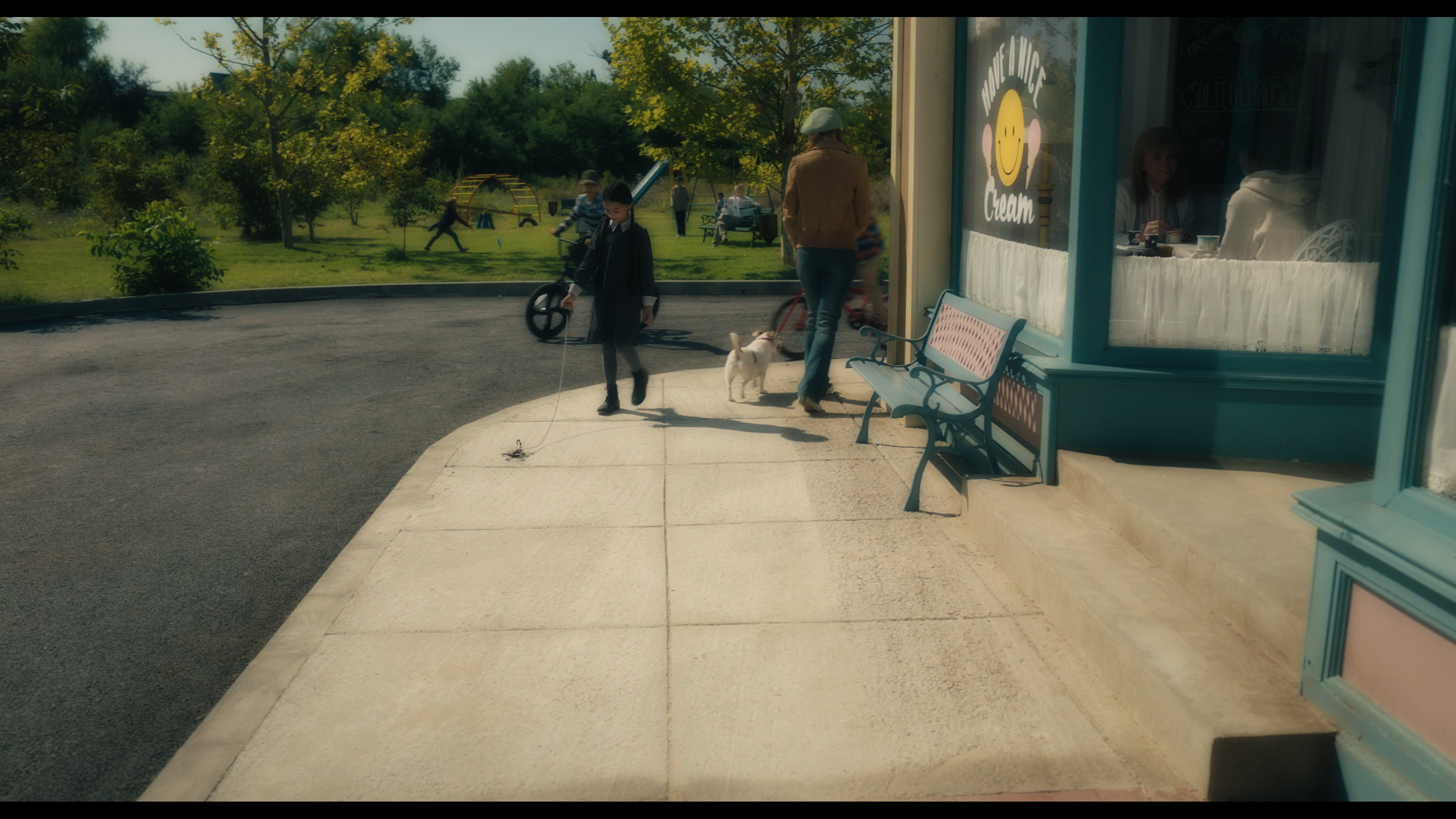 Wednesday S01E01 “Wednesday’s Child Is Full of Woe” screencap 6501
