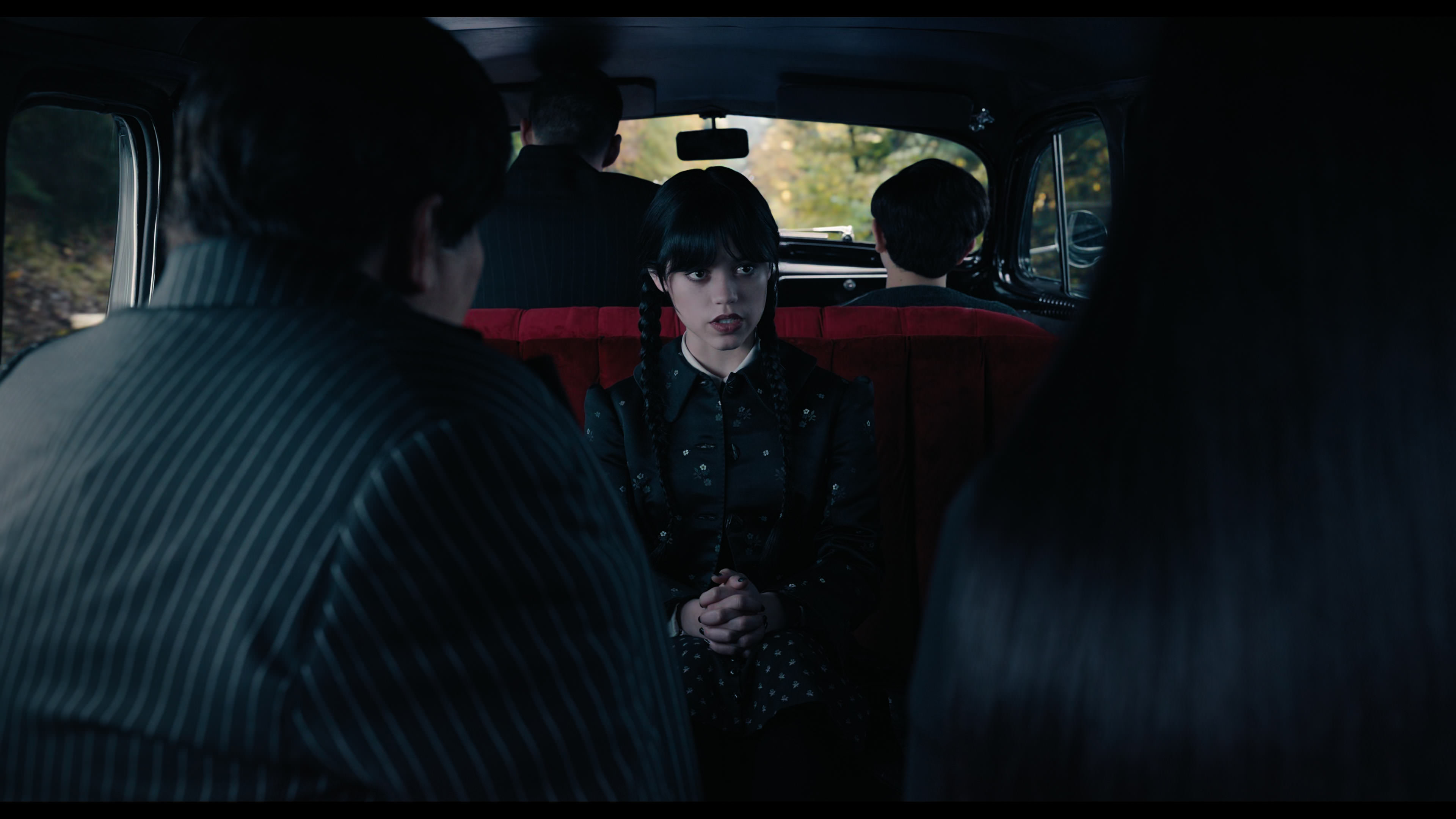 Wednesday S01E01 “Wednesday’s Child Is Full of Woe” screencap 654