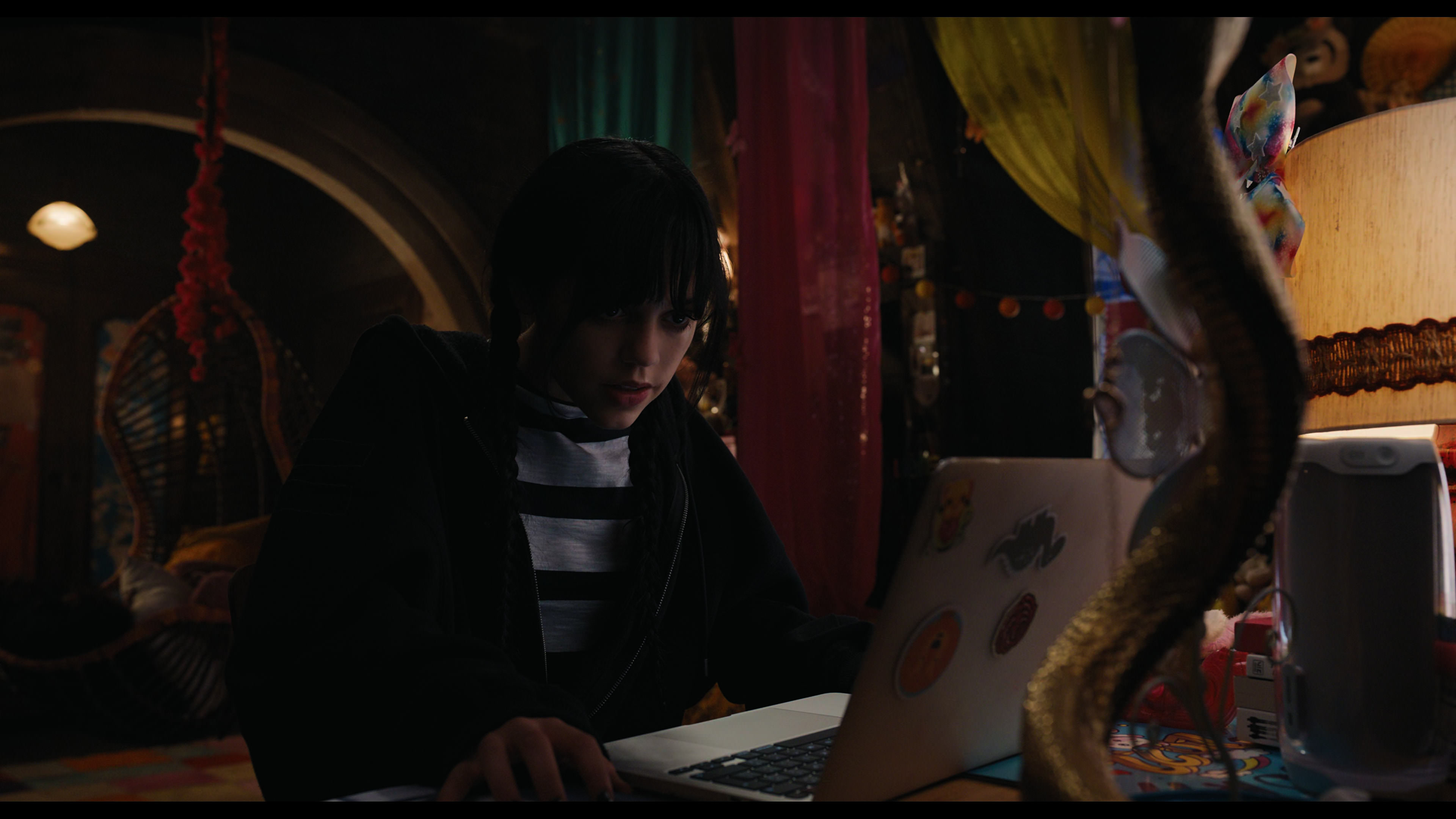 Wednesday S01E01 “Wednesday’s Child Is Full of Woe” movie still 6889