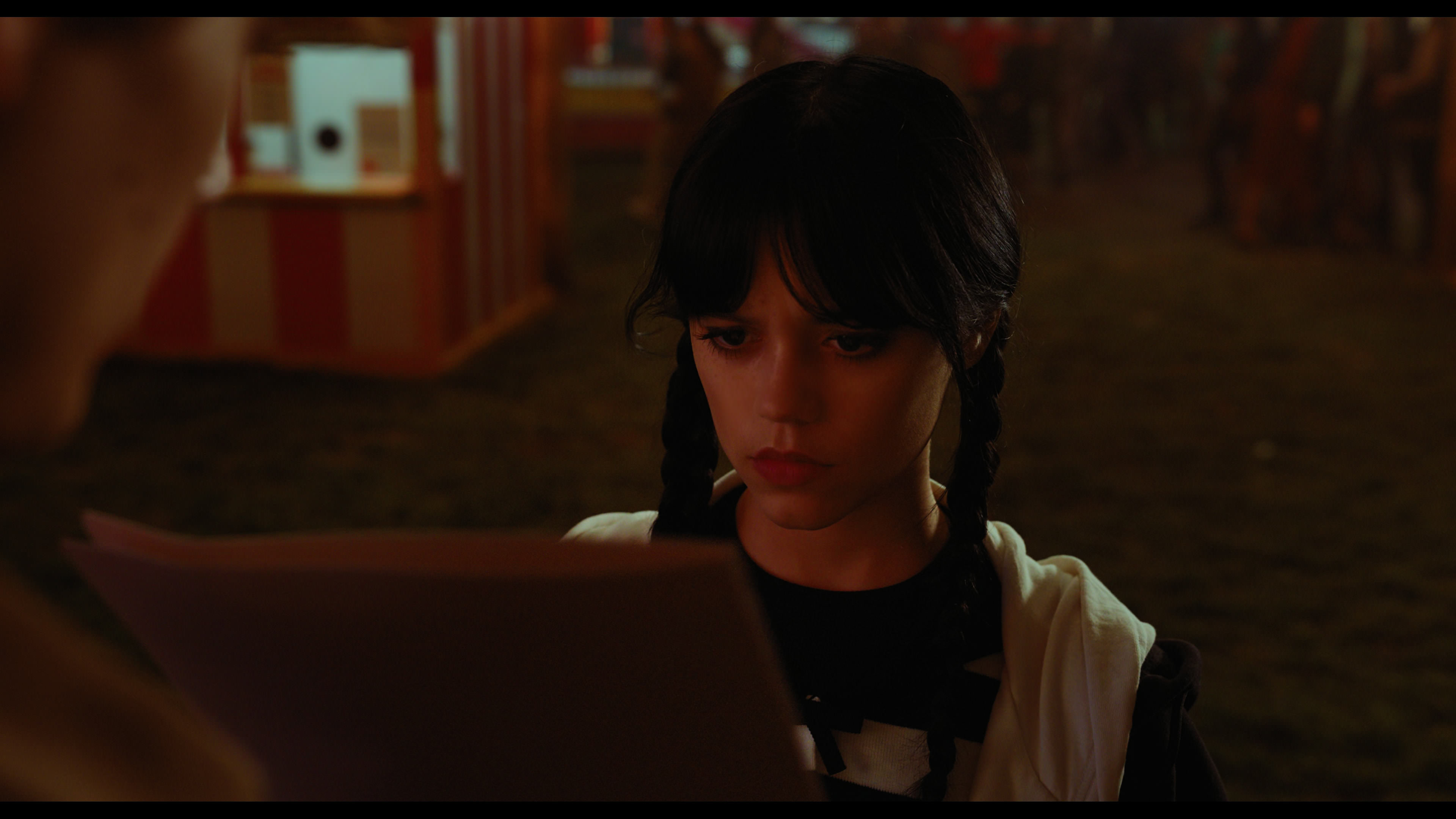 Wednesday S01E01 “Wednesday’s Child Is Full of Woe” screencap 7287