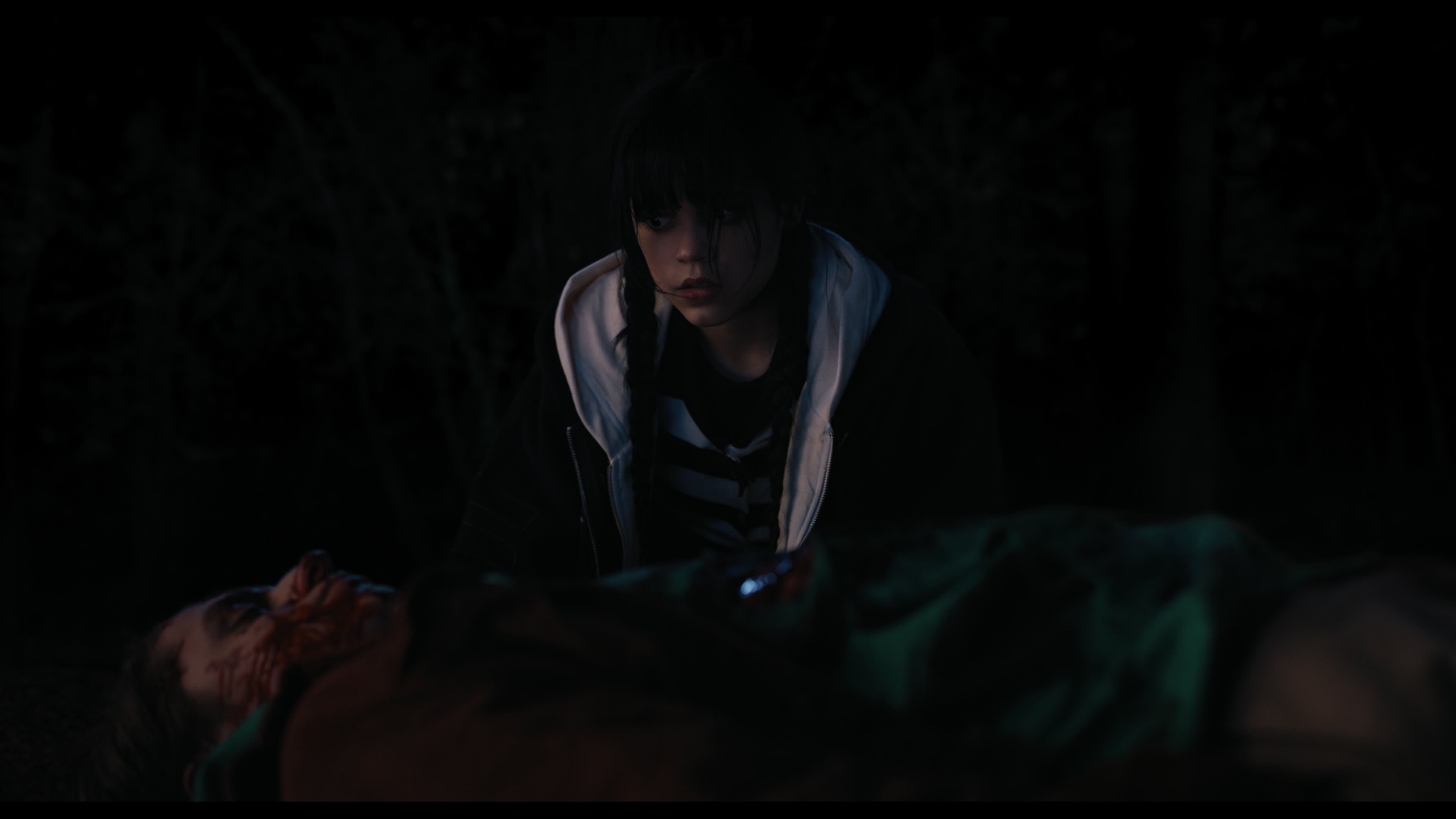 Wednesday S01E01 “Wednesday’s Child Is Full of Woe” screencap 7785