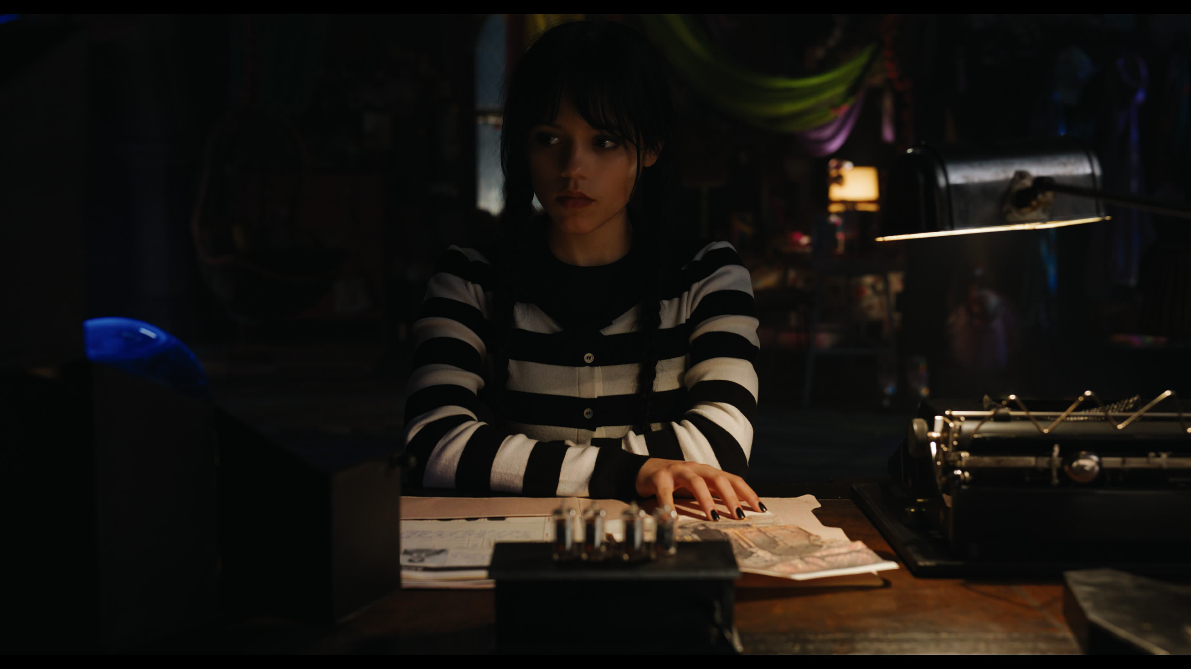 Wednesday S01E01 “Wednesday’s Child Is Full of Woe” screencap 7875