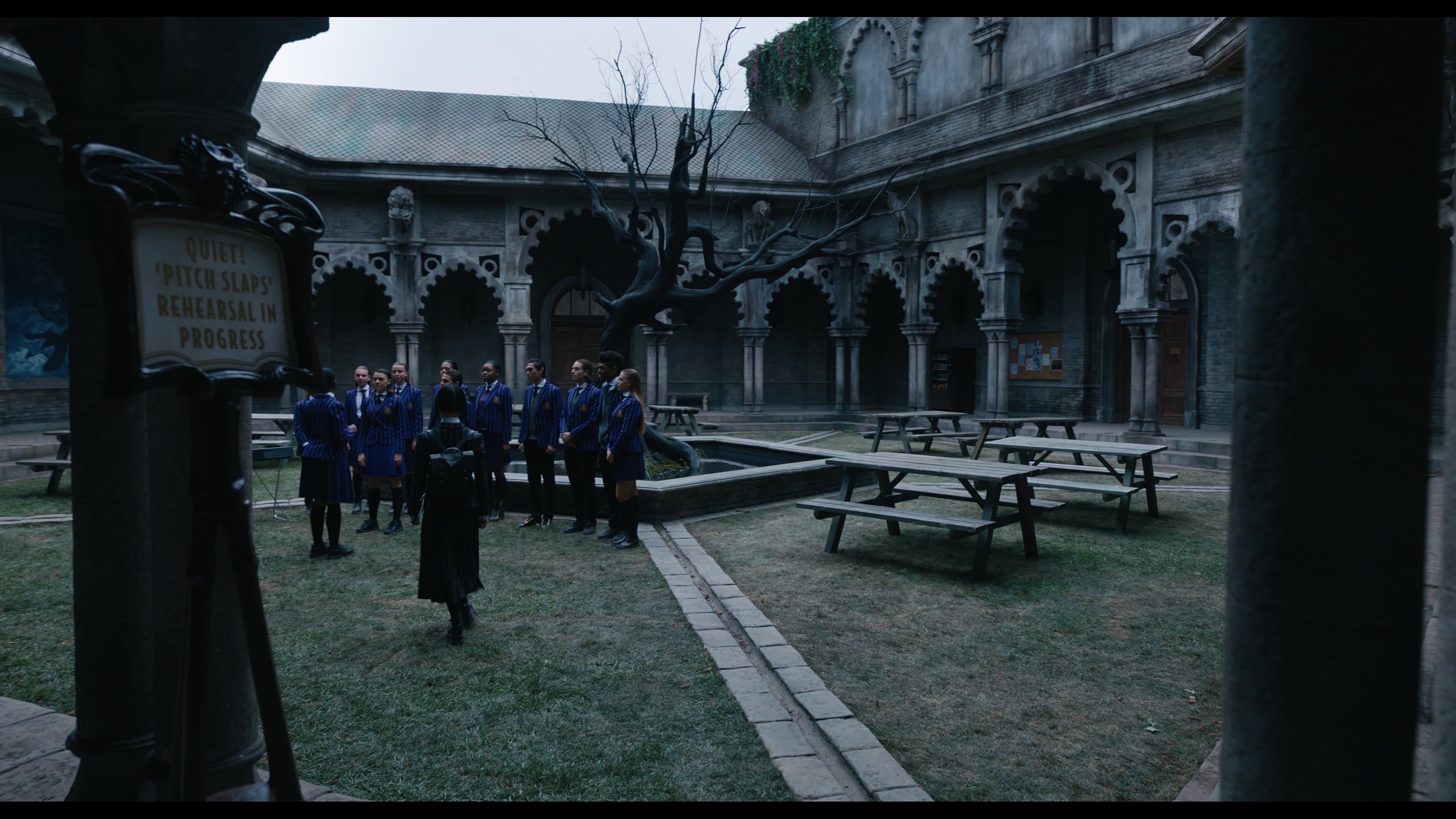 Wednesday S01E02 “Woe Is the Loneliest Number” HD screenshot 1412