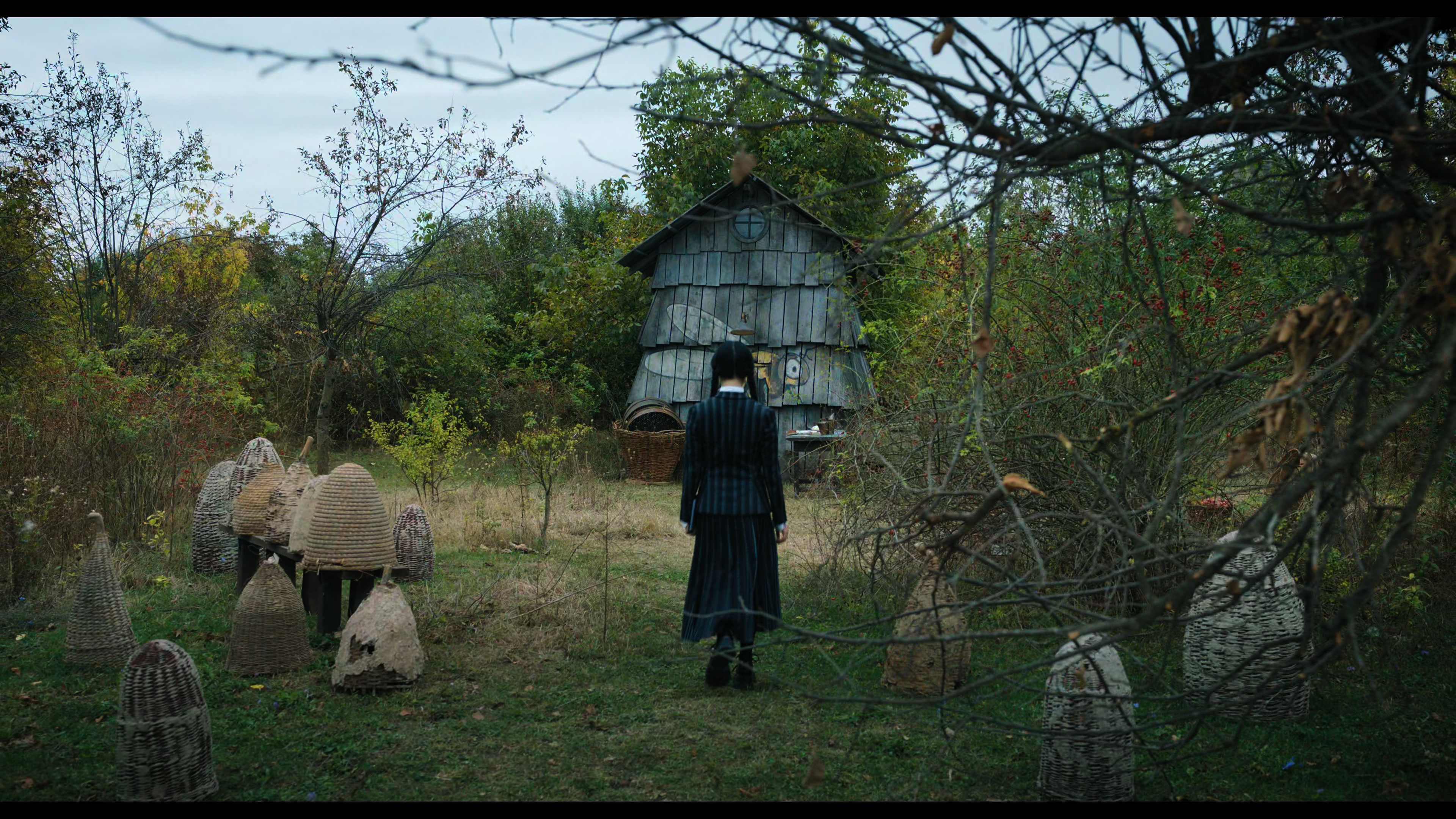 Wednesday S01E02 “Woe Is the Loneliest Number” HD screenshot 1811