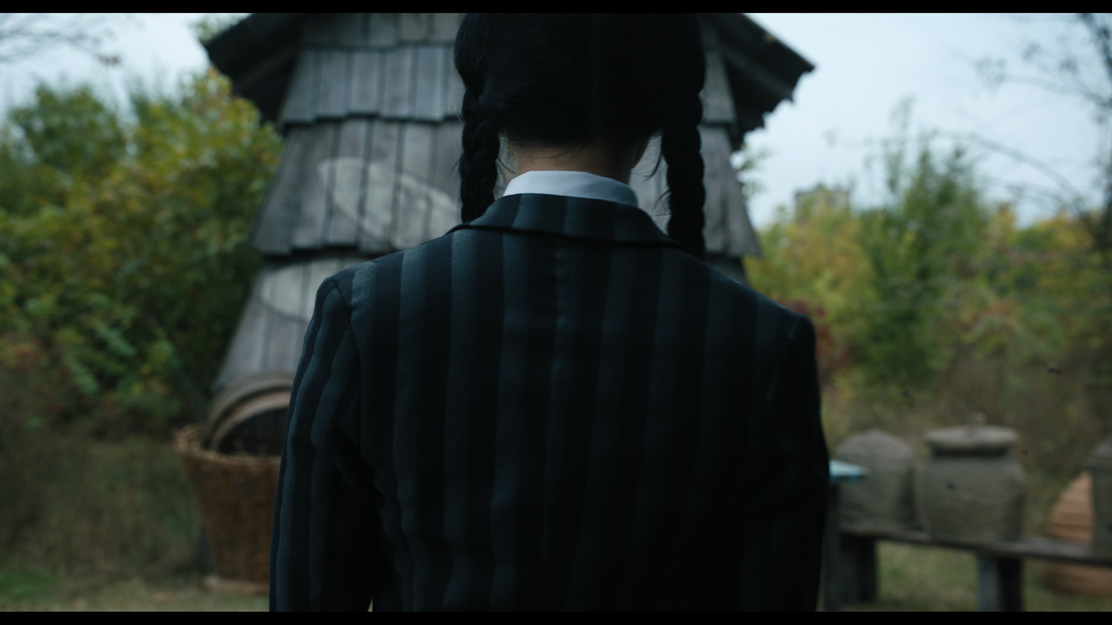 Wednesday S01E02 “Woe Is the Loneliest Number” movie still 1819