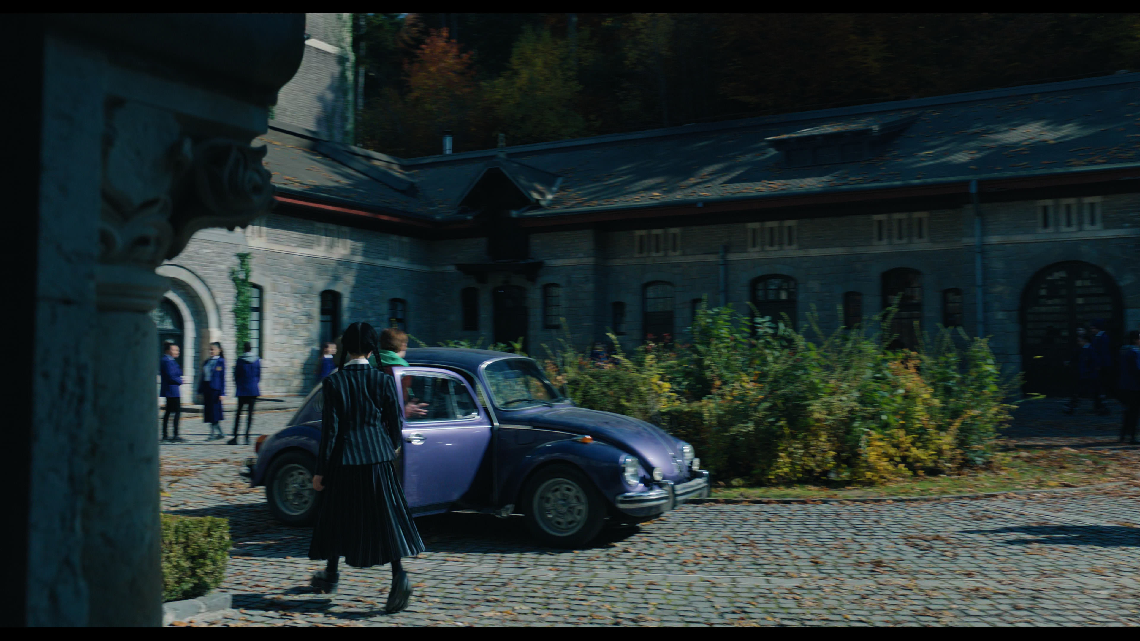 Wednesday S01E02 “Woe Is the Loneliest Number” movie still 1963