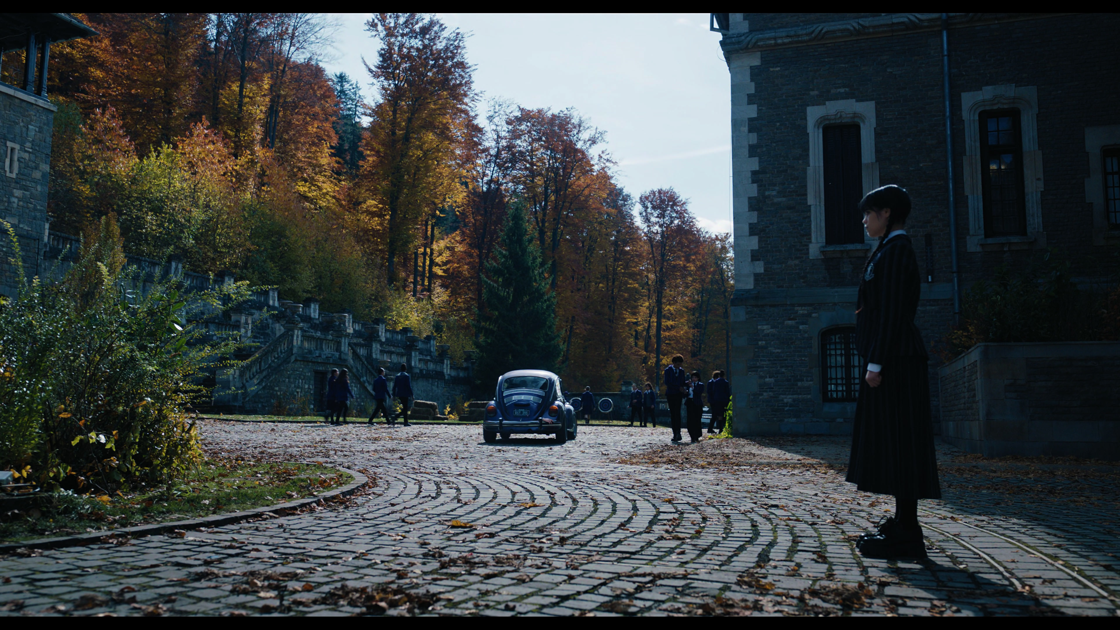 Wednesday S01E02 “Woe Is the Loneliest Number” screencap 2049