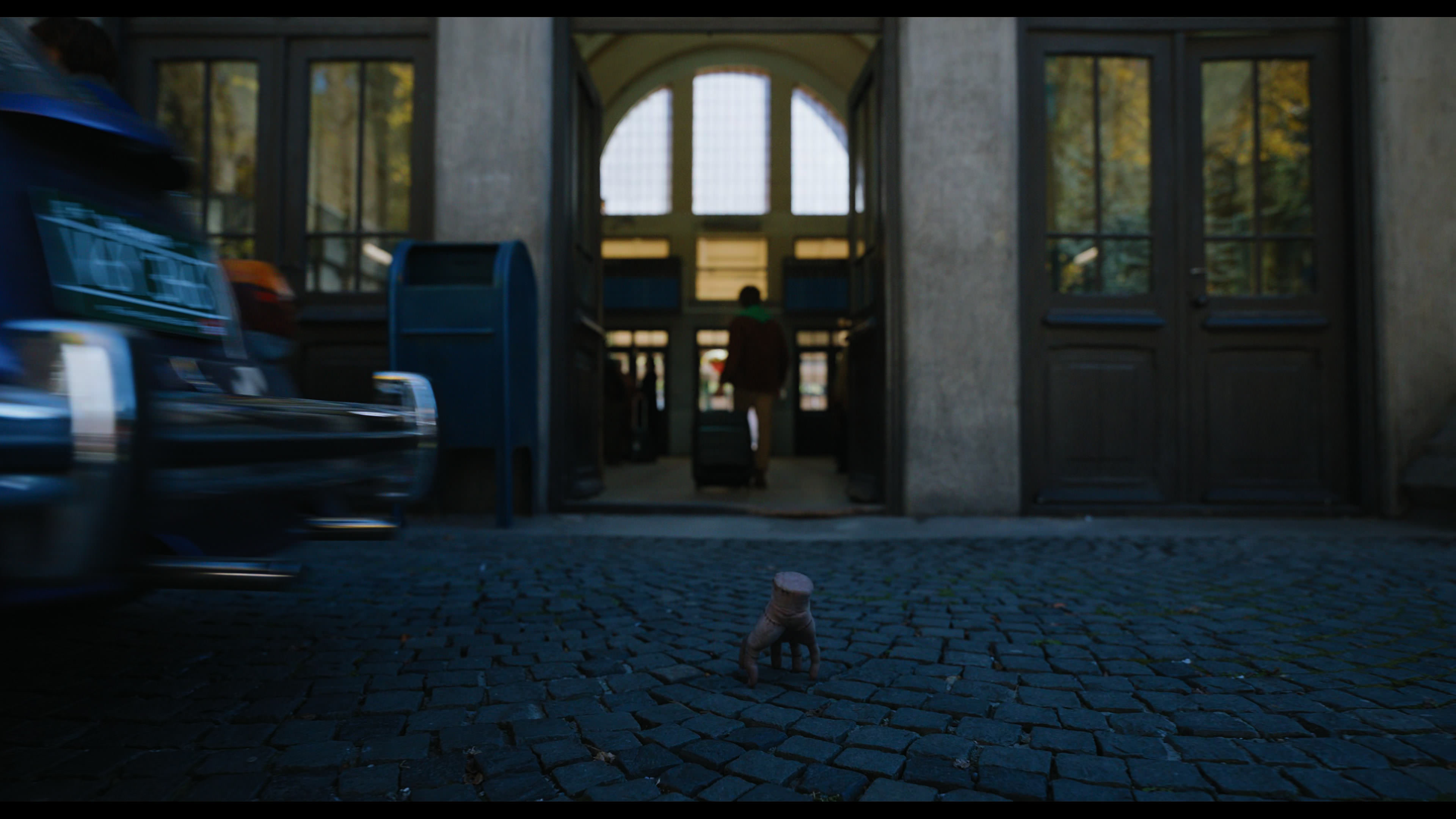 Wednesday S01E02 “Woe Is the Loneliest Number” screencap 2106