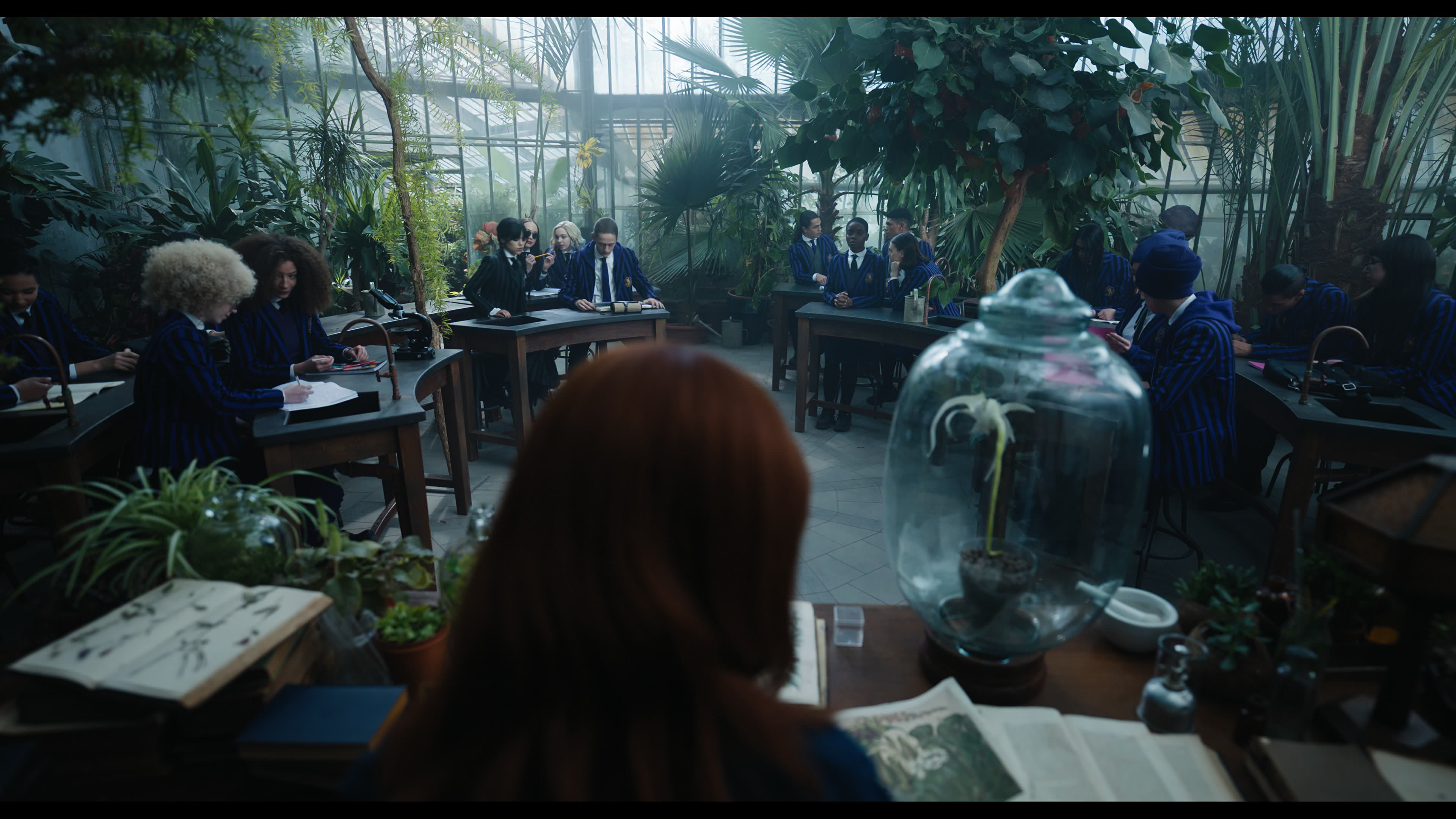 Wednesday S01E02 “Woe Is the Loneliest Number” screencap 2412