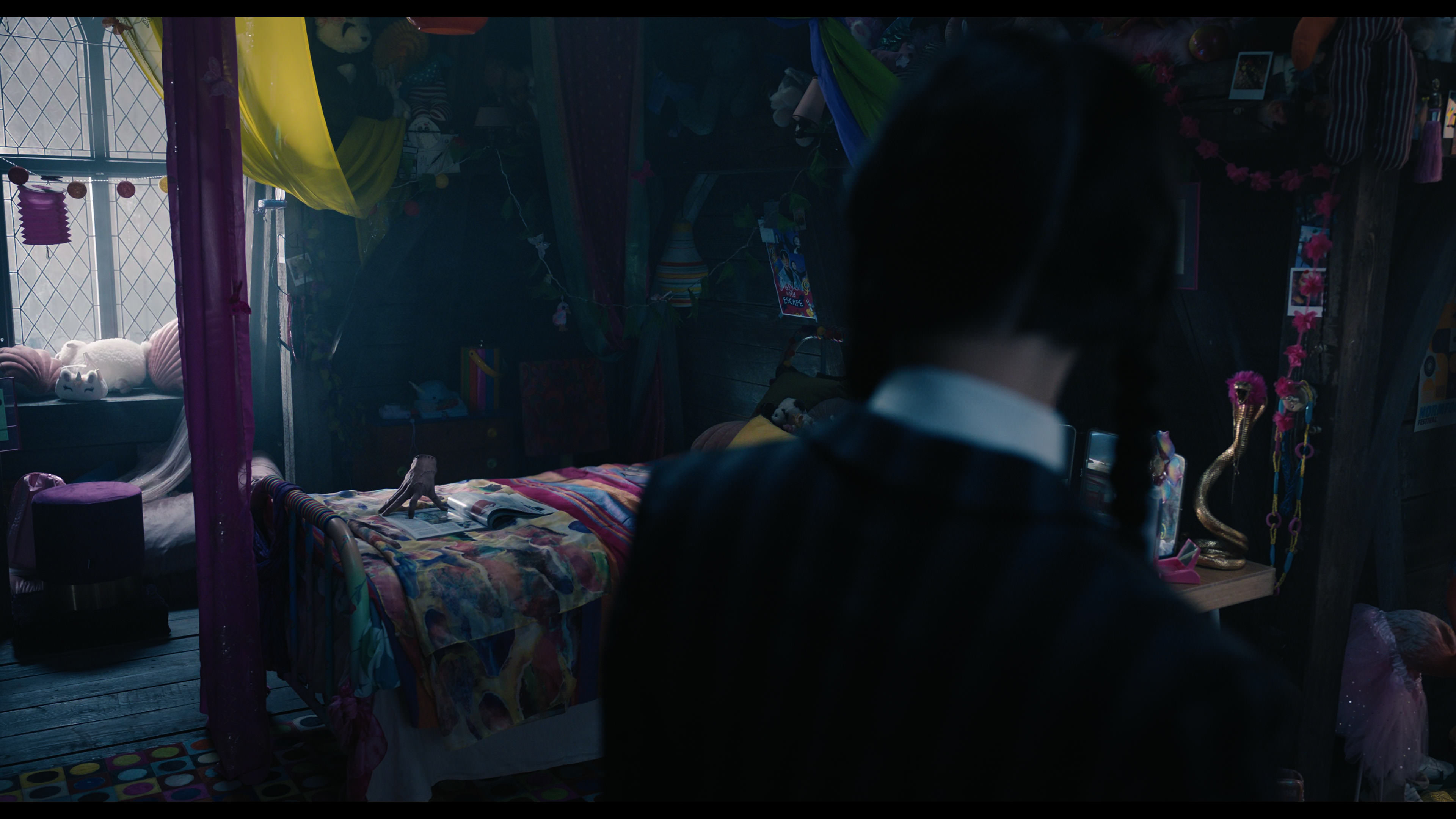 Wednesday S01E02 “Woe Is the Loneliest Number” screencap 2994