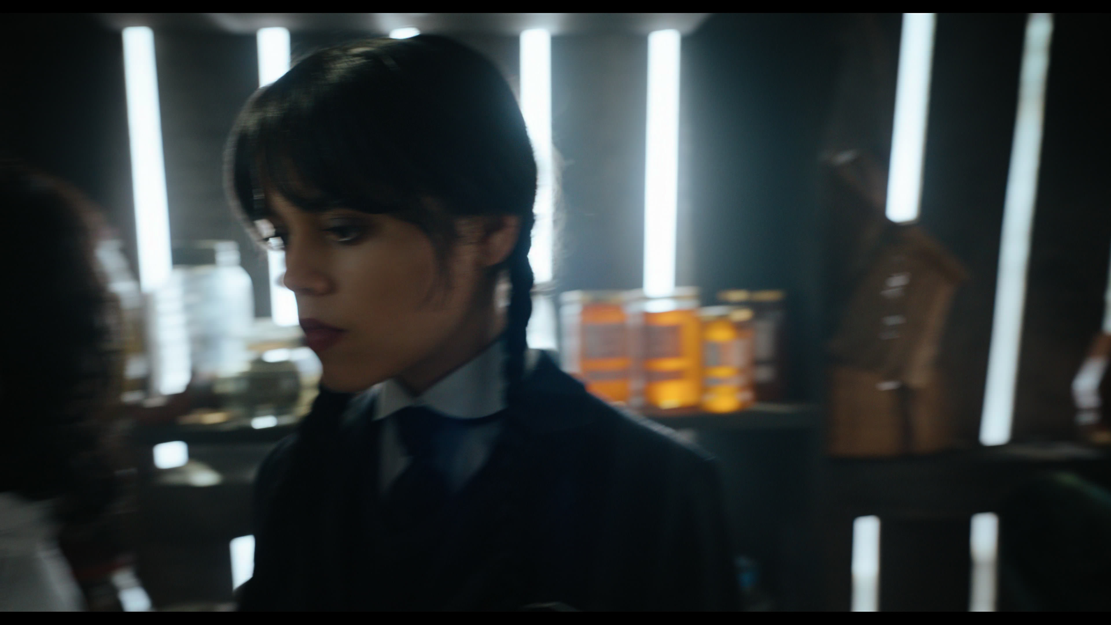 Wednesday S01E02 “Woe Is the Loneliest Number” screencap 3228