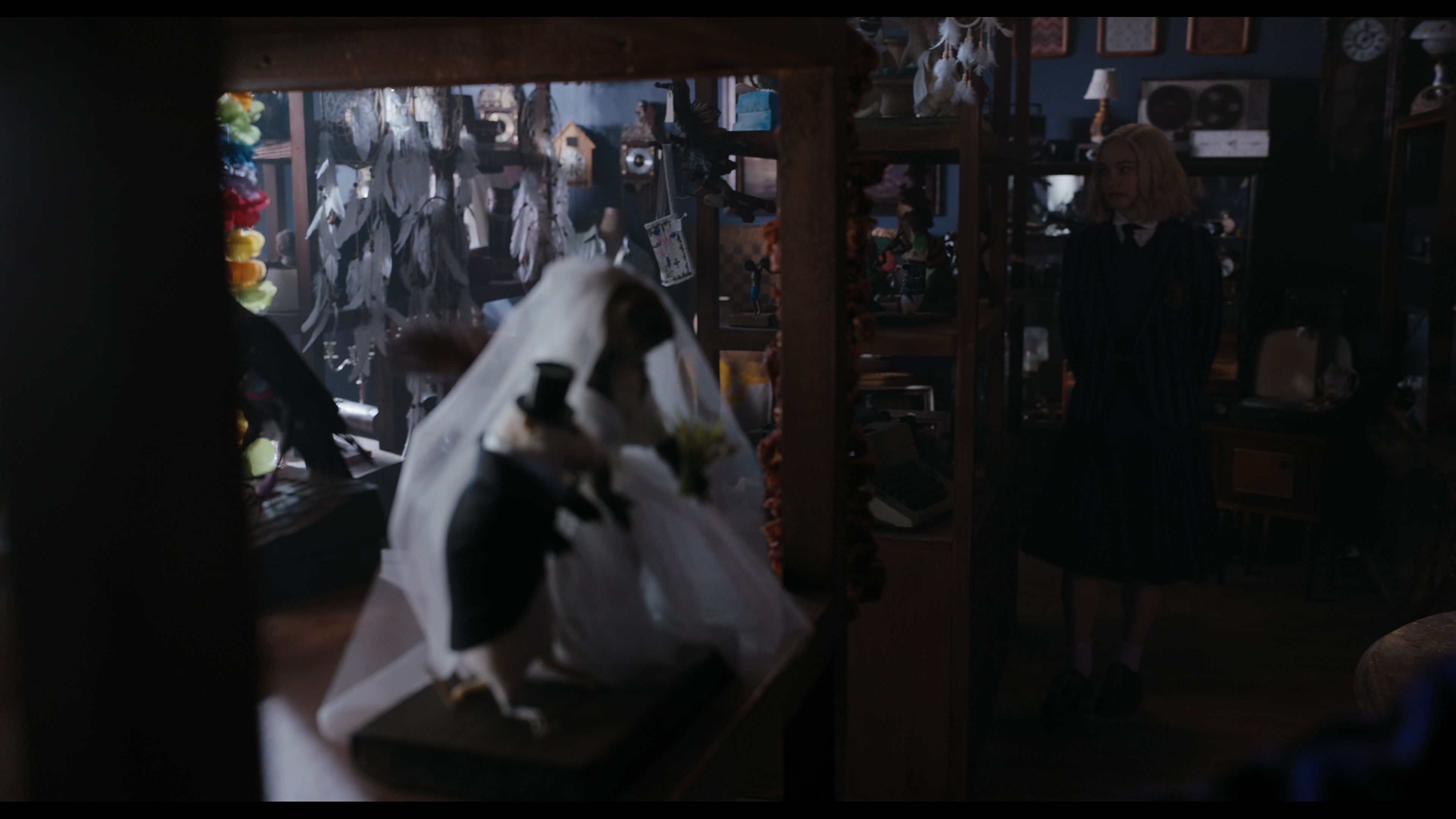 Wednesday S01E03 “Friend or Woe” HD screenshot 2789