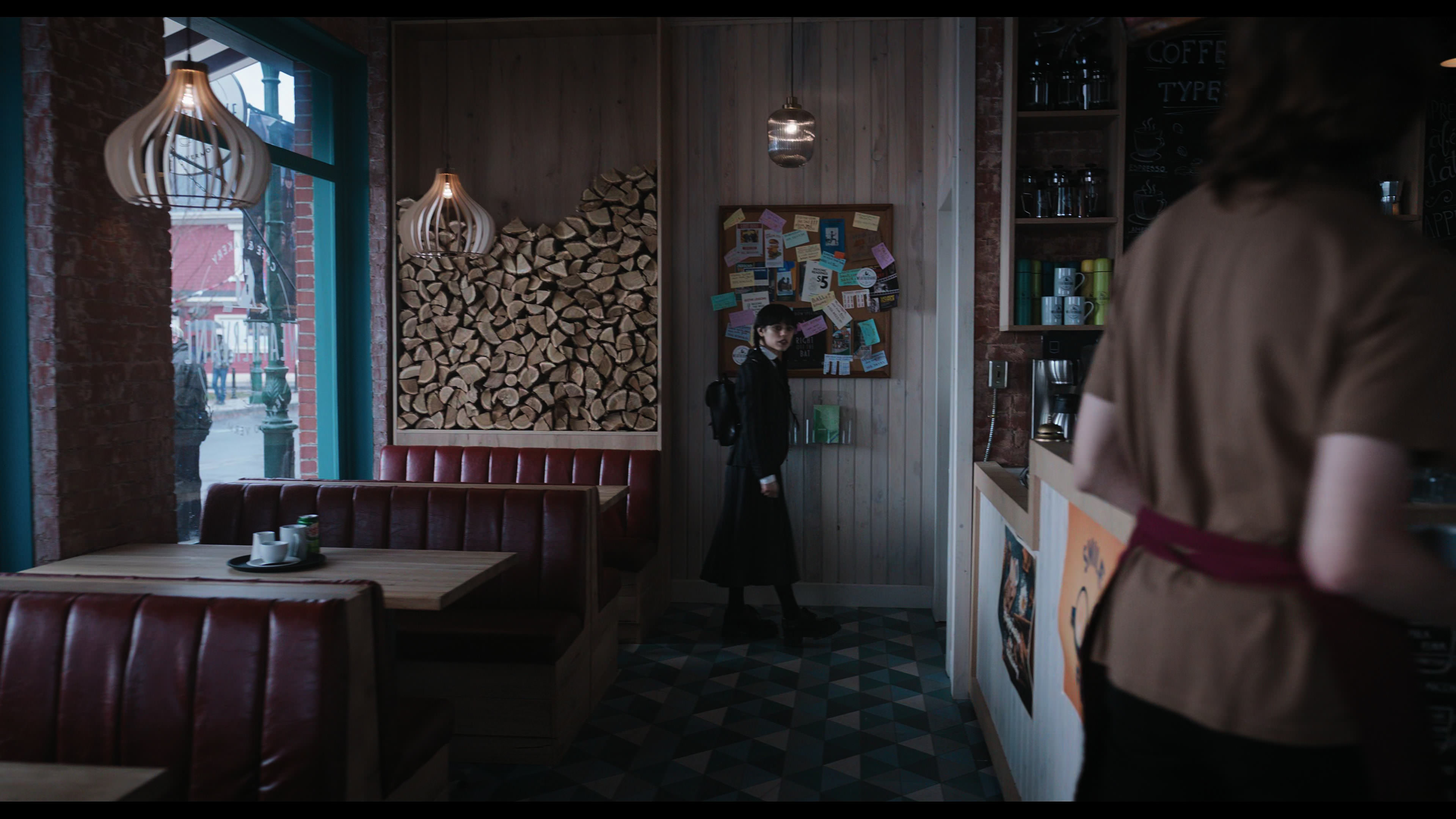 Wednesday S01E03 “Friend or Woe” screencap 3162