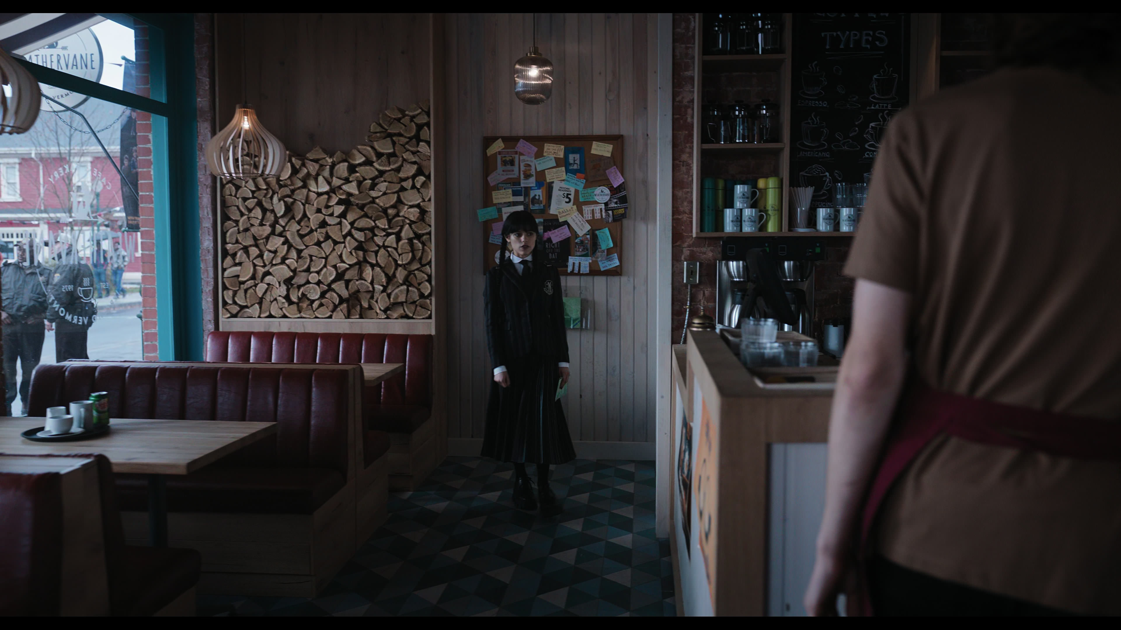 Wednesday S01E03 “Friend or Woe” screencap 3165