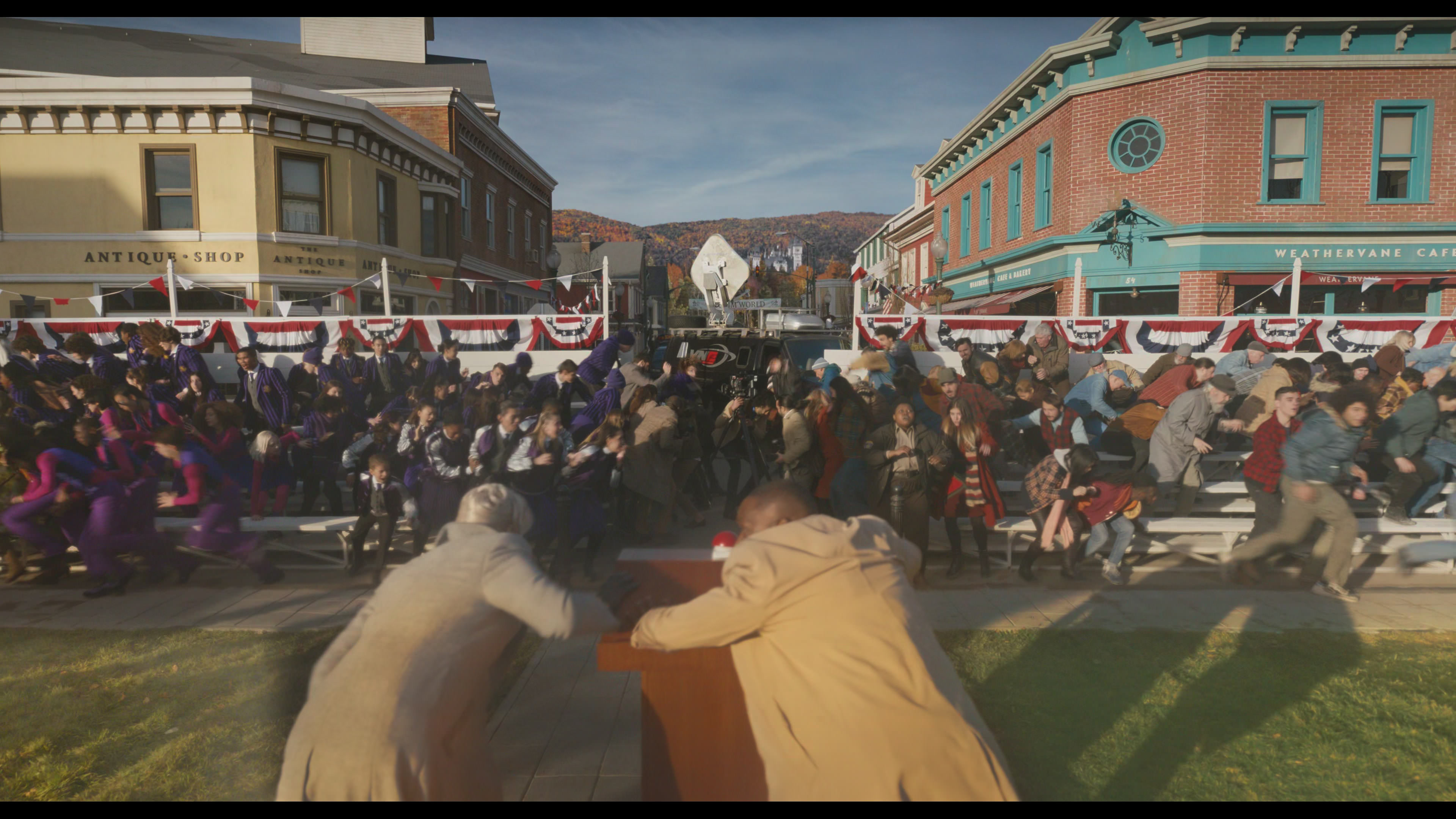 Wednesday S01E03 “Friend or Woe” screencap 5166