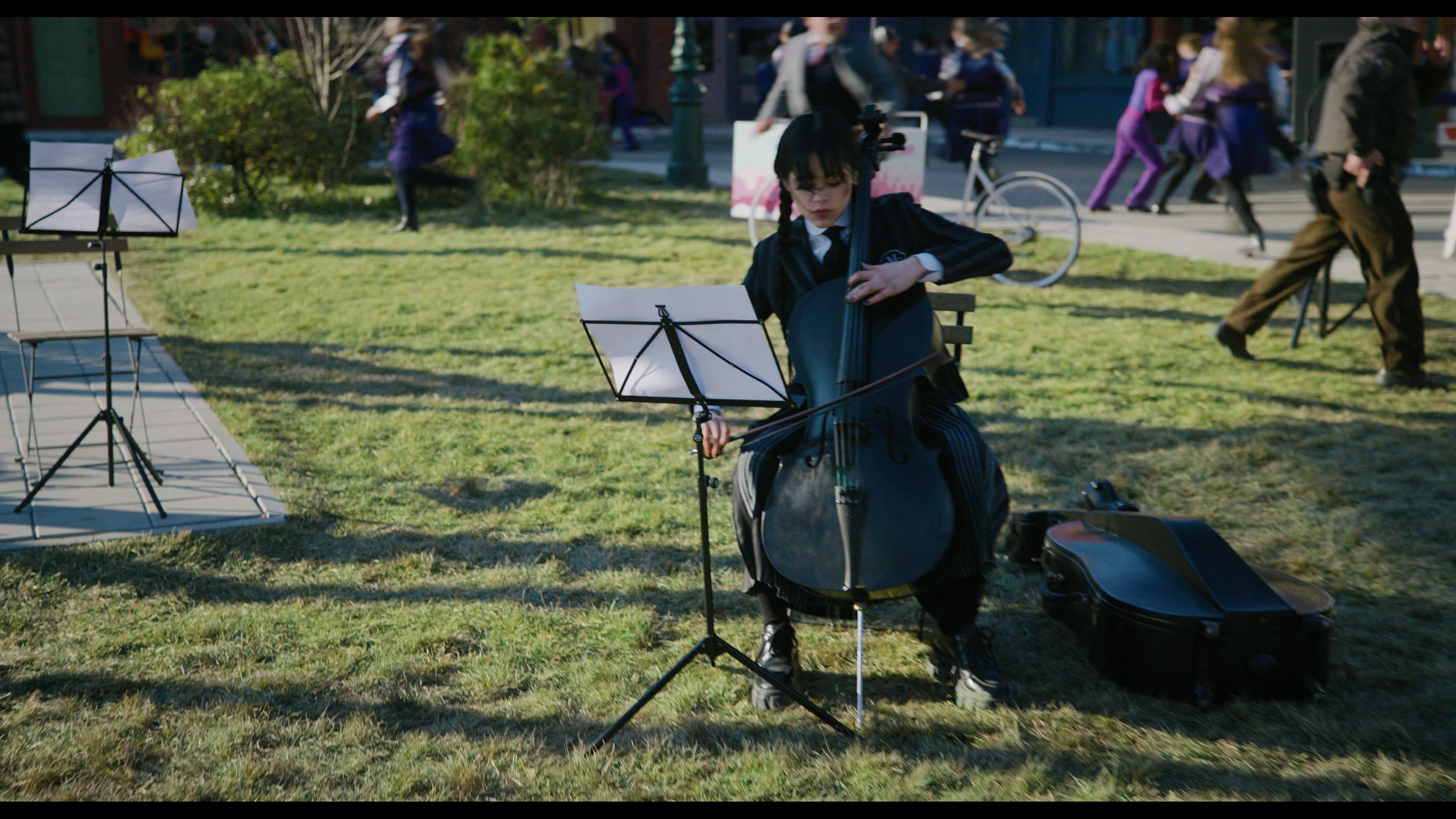 Wednesday S01E03 “Friend or Woe” screencap 5196