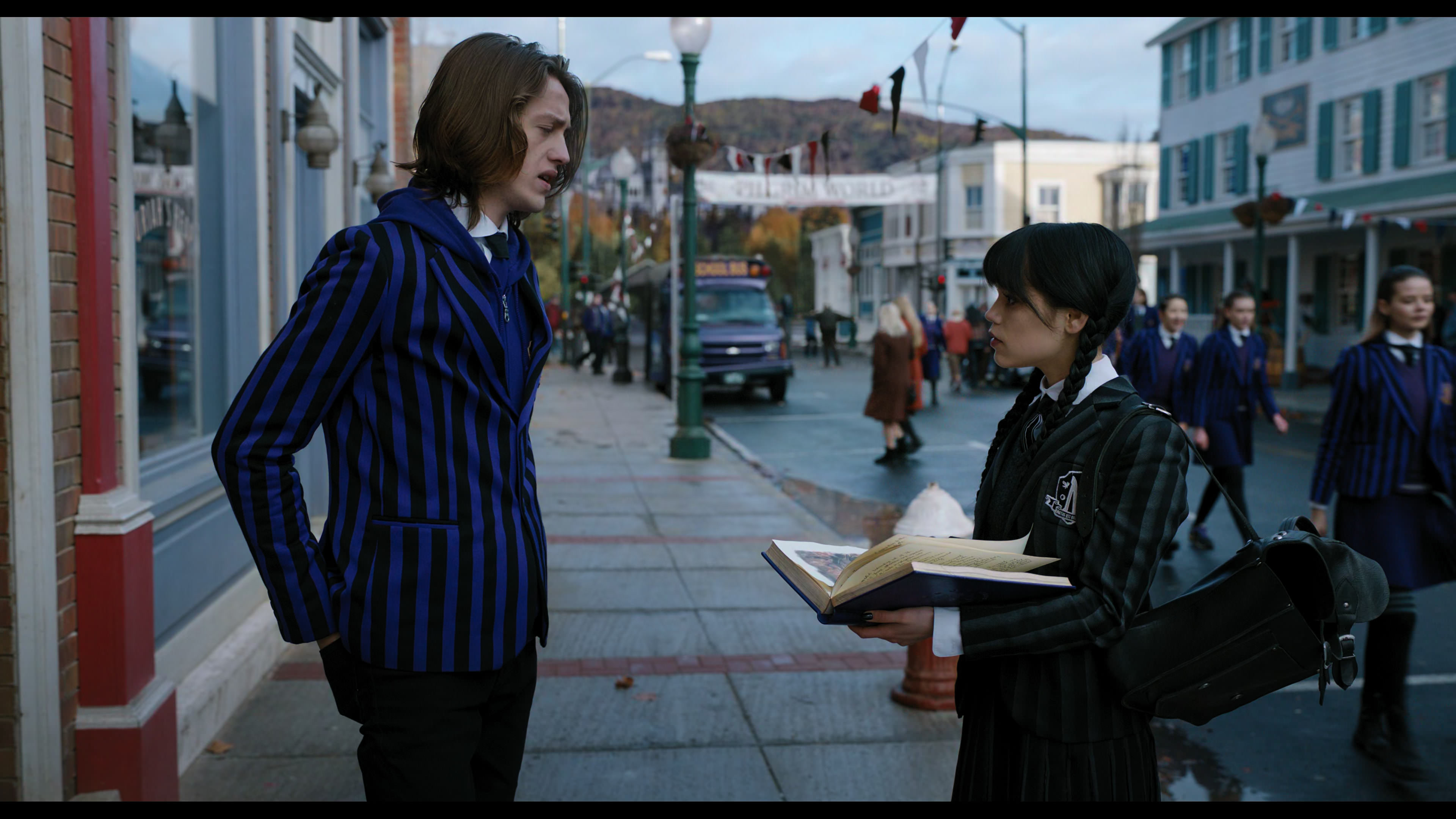 Wednesday S01E03 “Friend or Woe” screencap 873