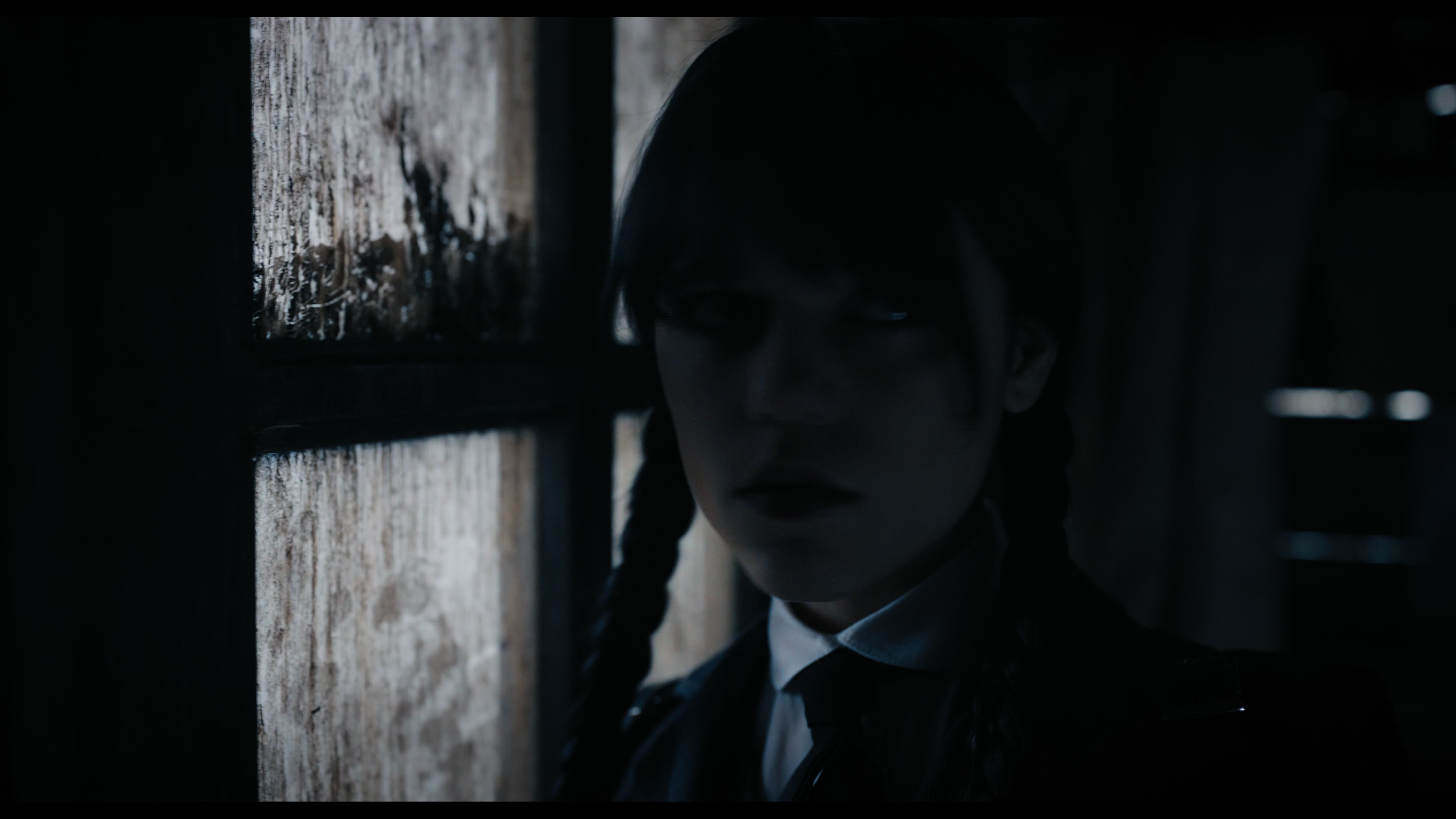 Wednesday S01E04 “Woe What a Night” screencap 1035