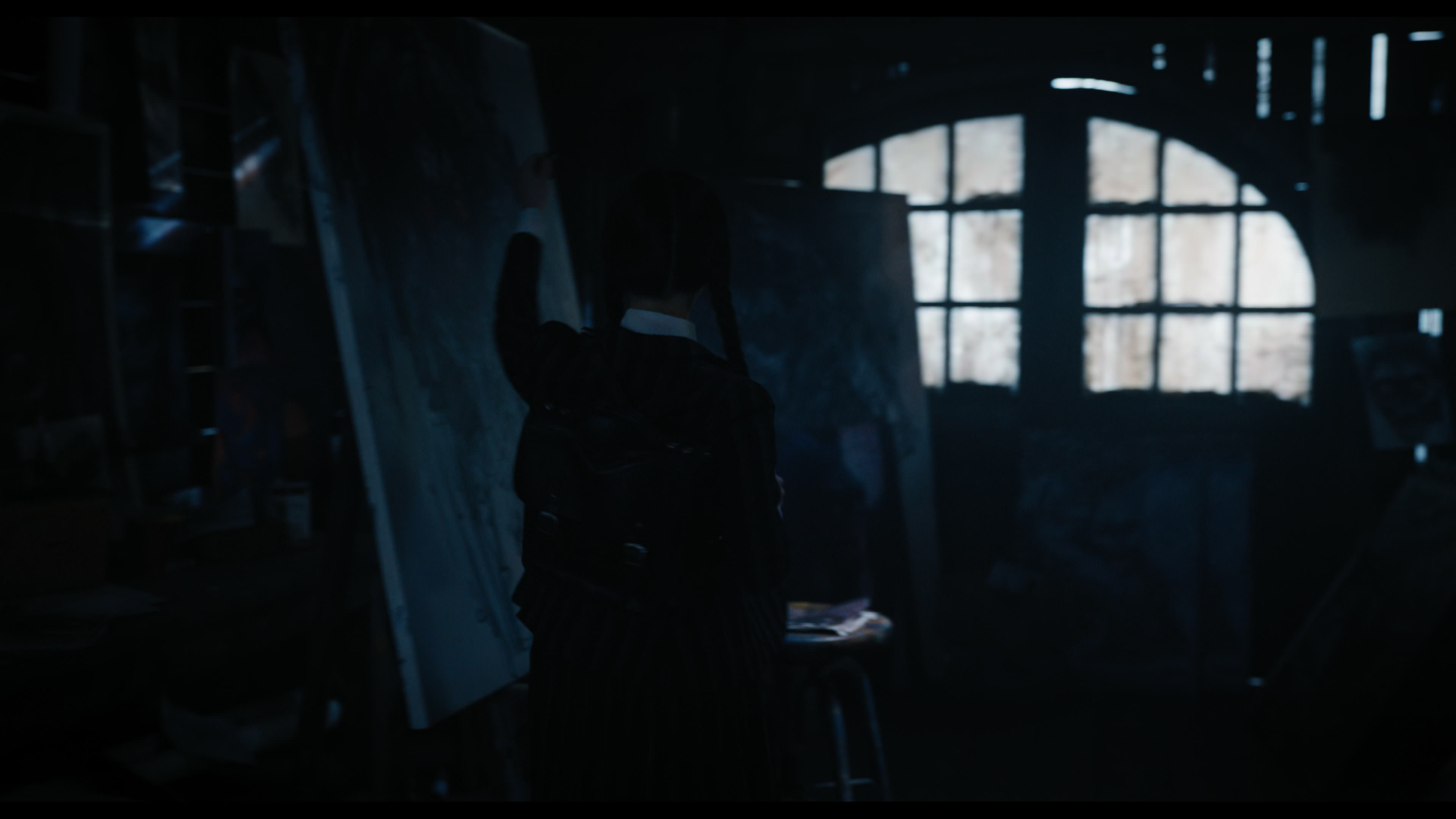 Wednesday S01E04 “Woe What a Night” screencap 1047