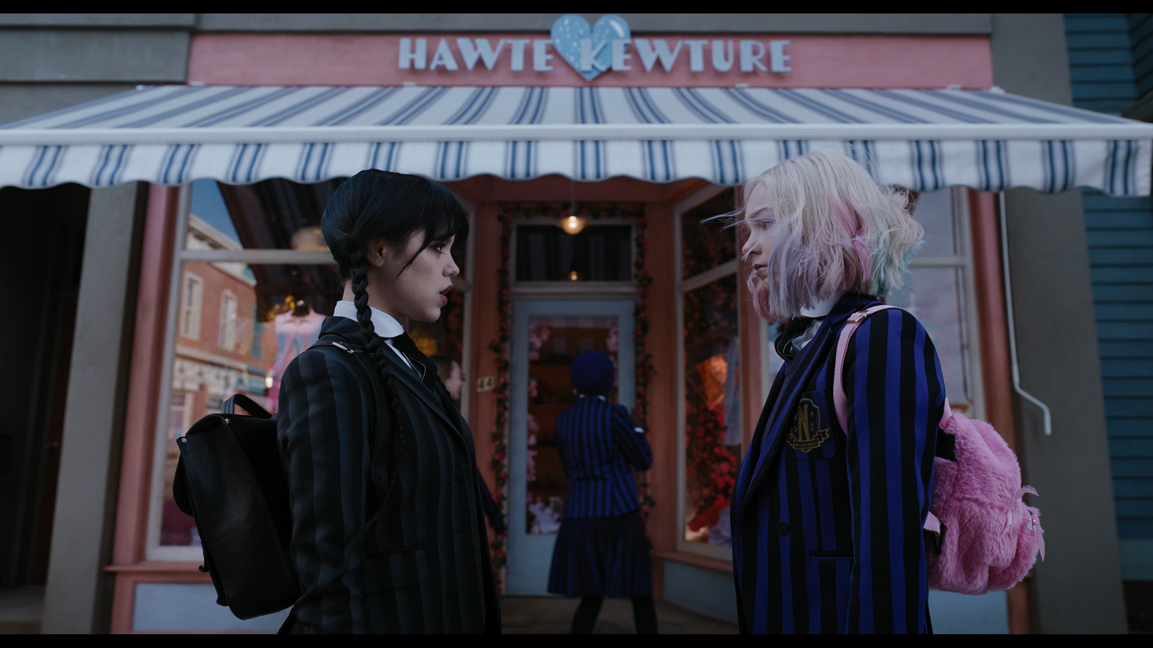 Wednesday S01E04 “Woe What a Night” HD screenshot 1520