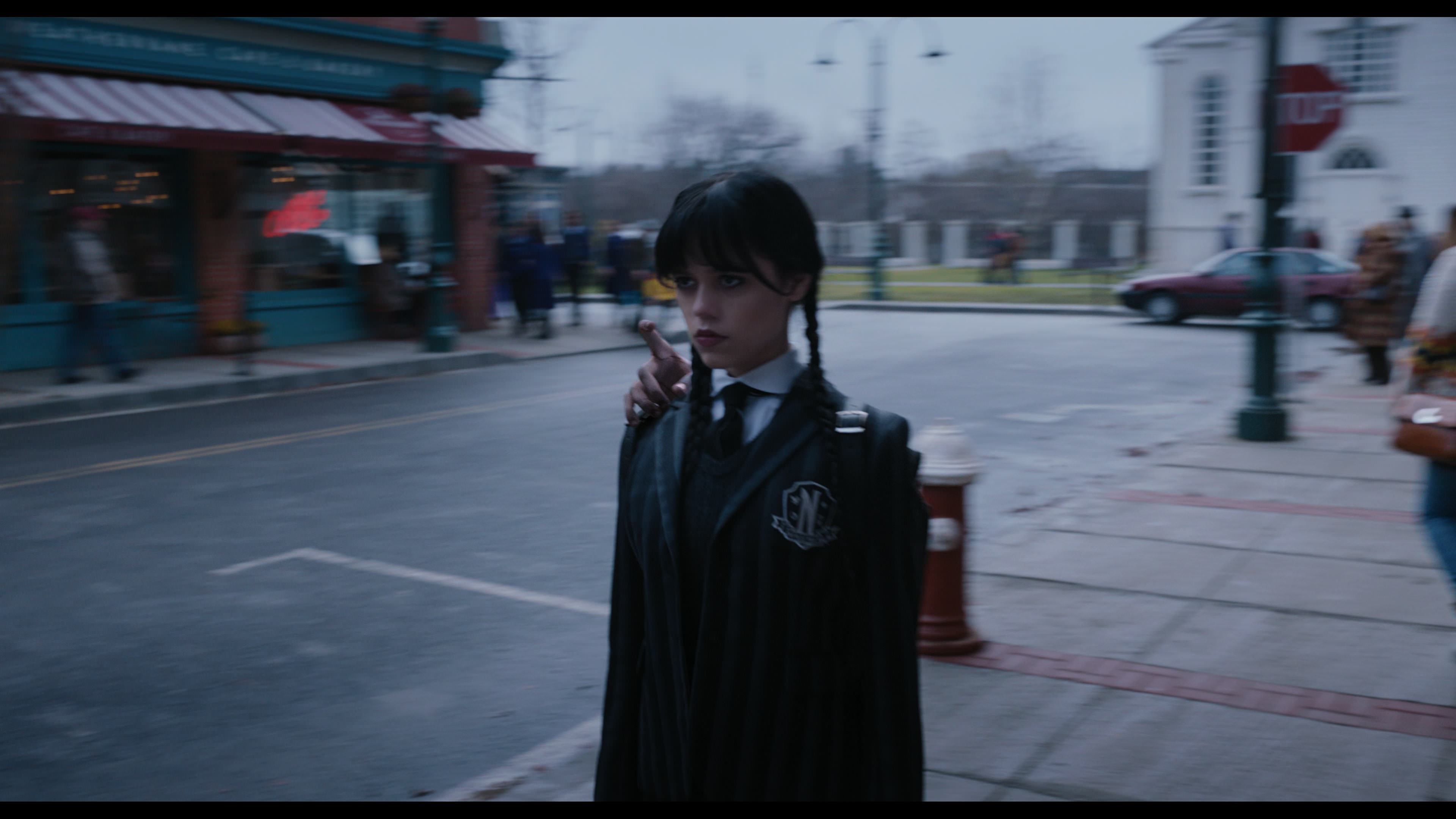 Wednesday S01E04 “Woe What a Night” screencap 1566