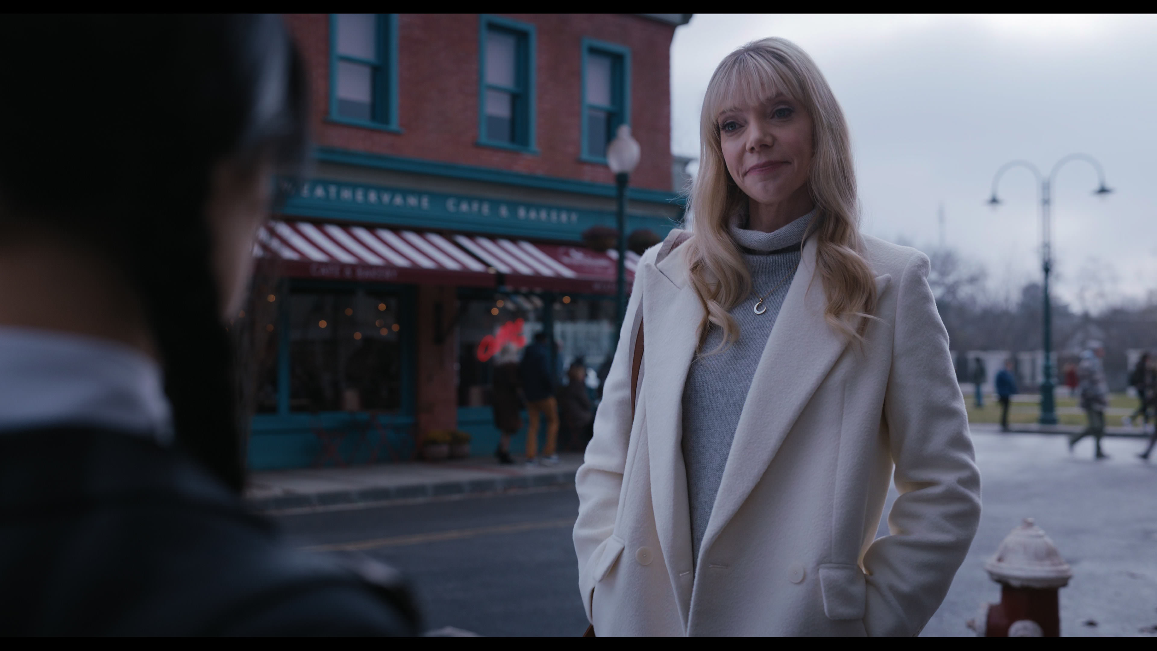 Wednesday S01E04 “Woe What a Night” screencap 1620
