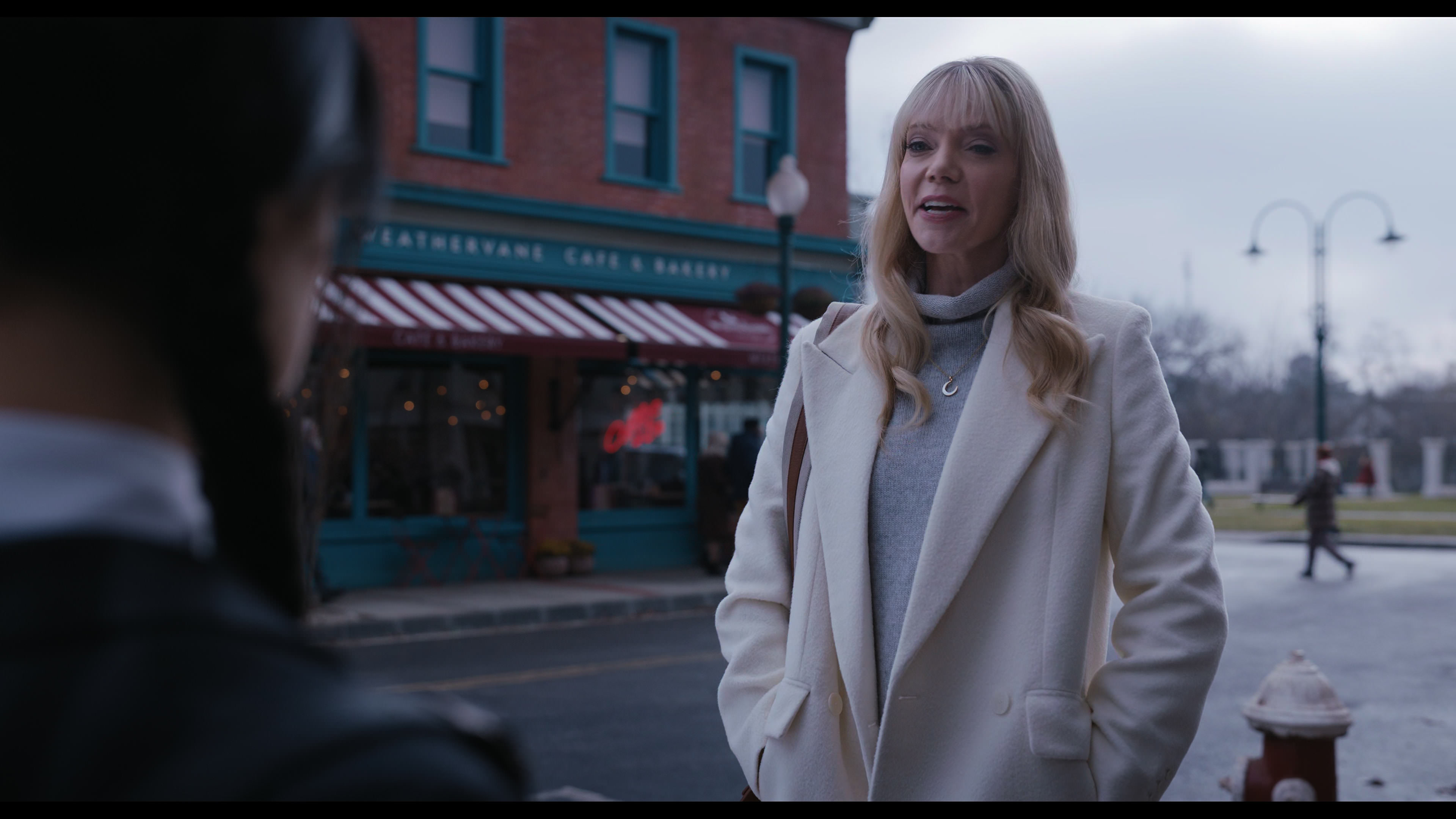 Wednesday S01E04 “Woe What a Night” screencap 1623