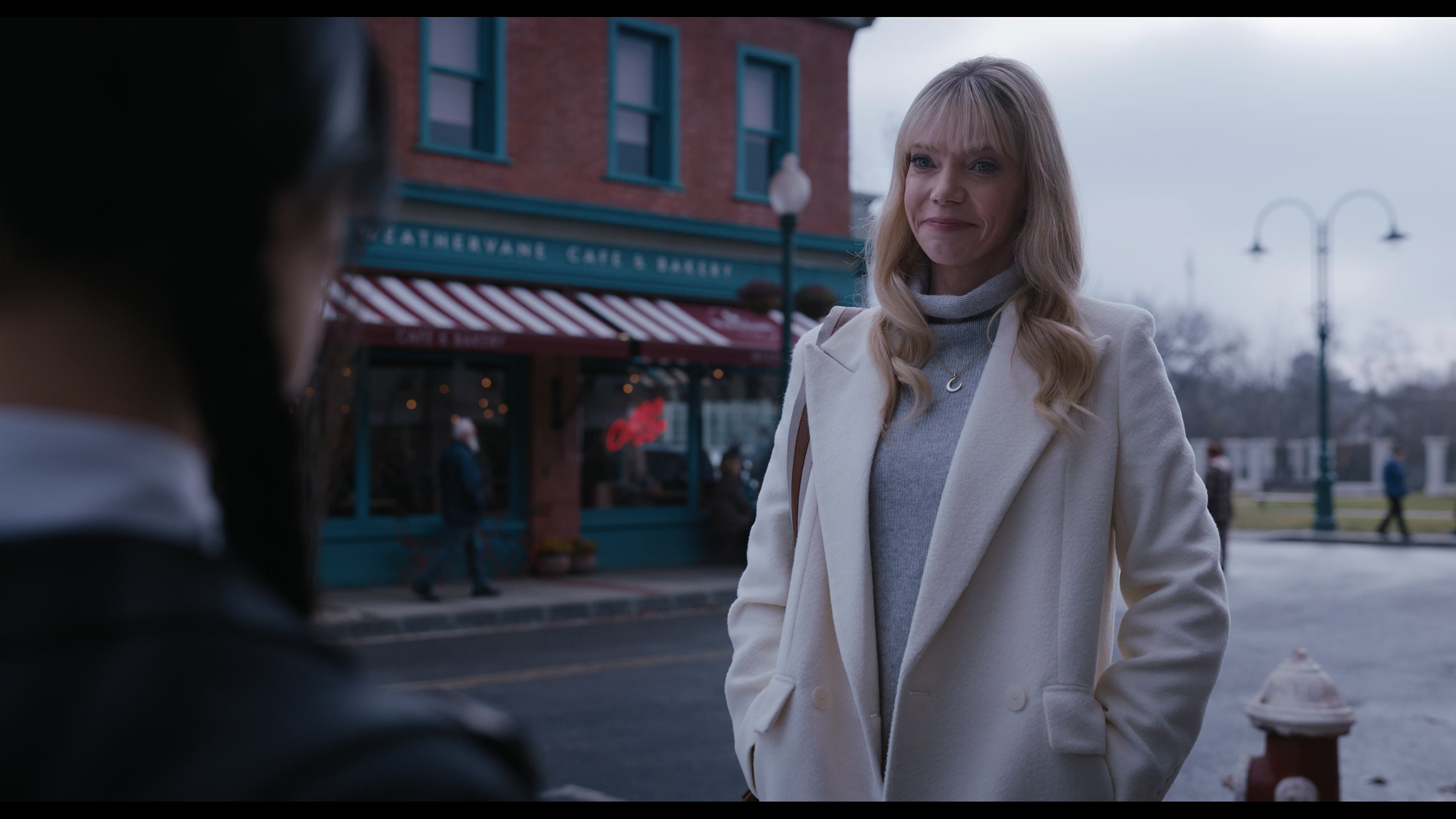 Wednesday S01E04 “Woe What a Night” screencap 1626