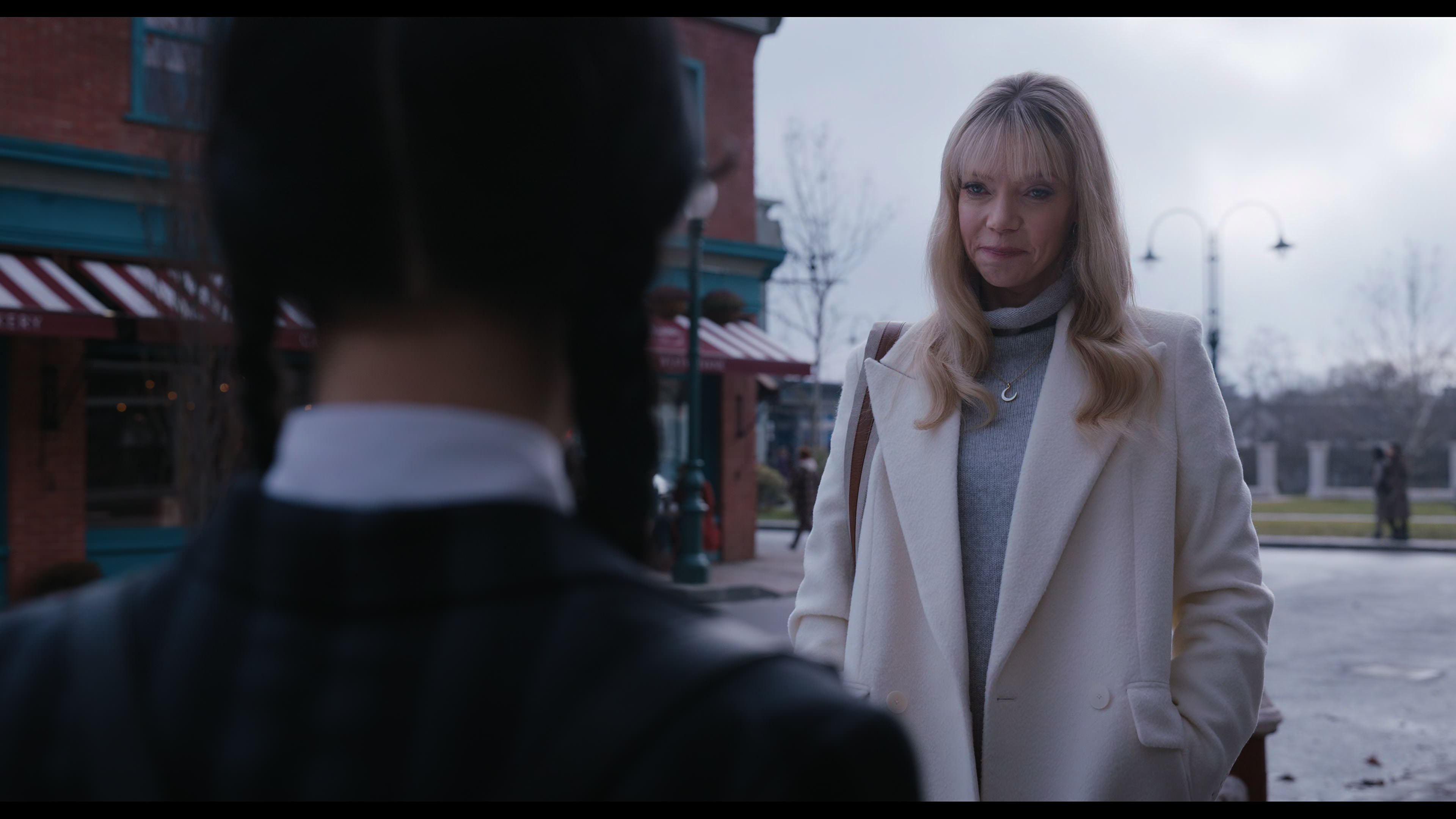 Wednesday S01E04 “Woe What a Night” screencap 1644