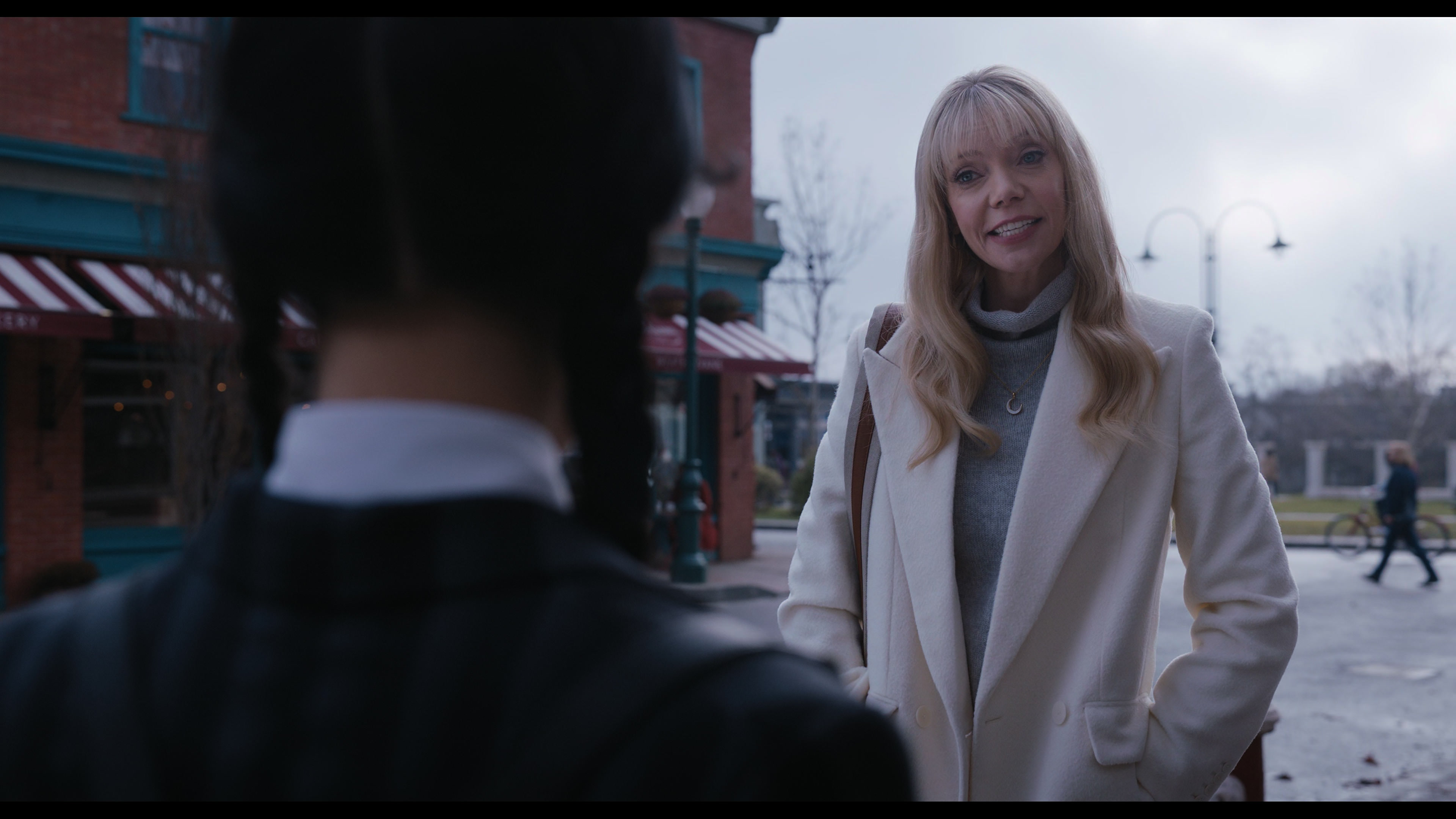 Wednesday S01E04 “Woe What a Night” screencap 1650
