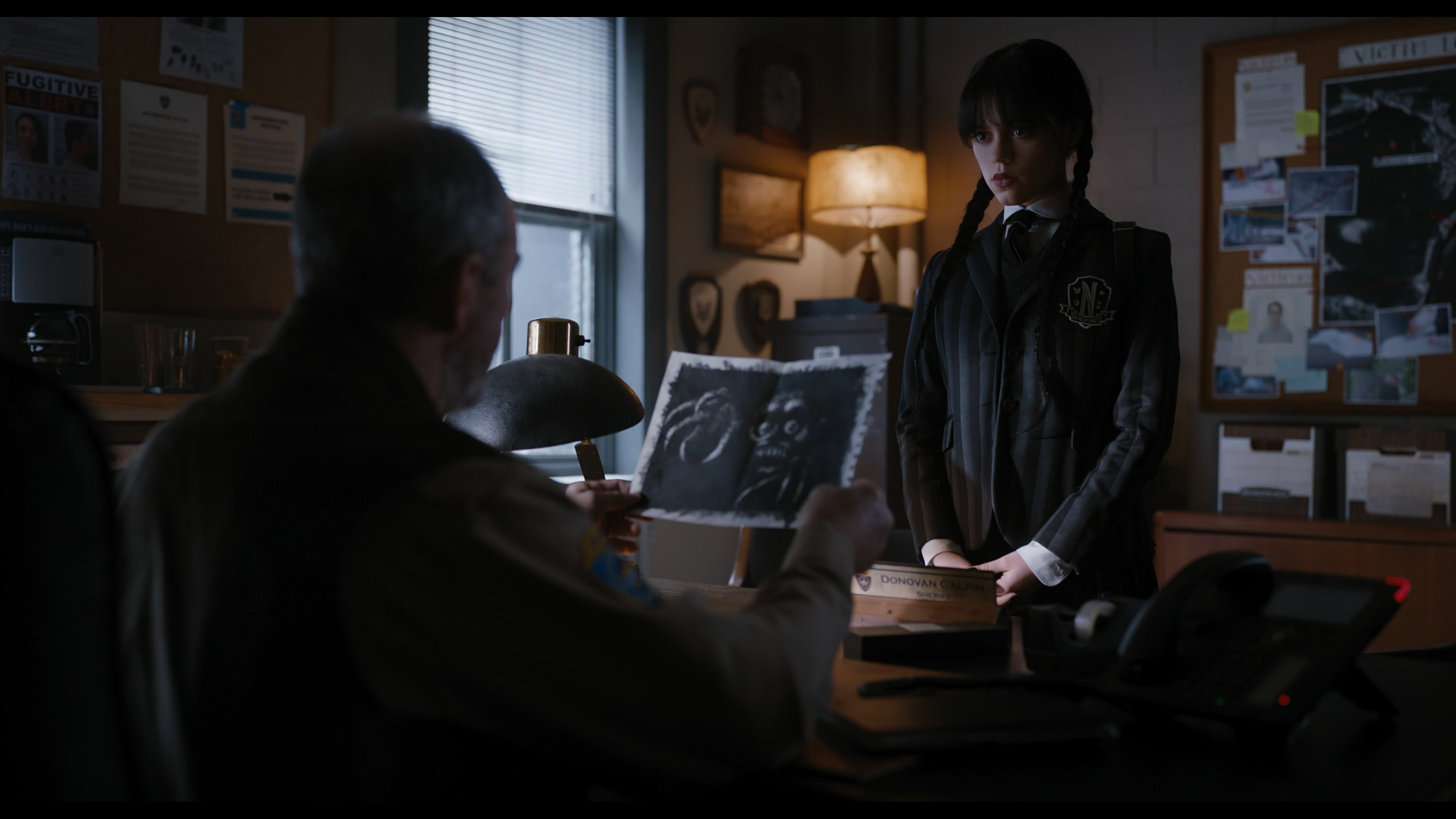 Wednesday S01E04 “Woe What a Night” screencap 1698