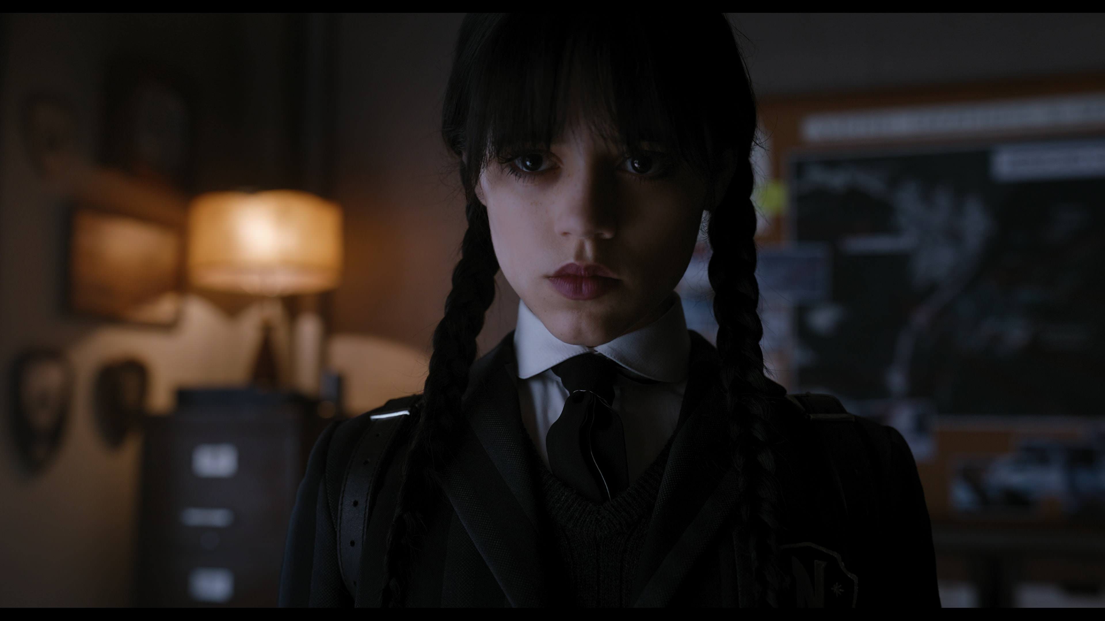 Wednesday S01E04 “Woe What a Night” screencap 1821