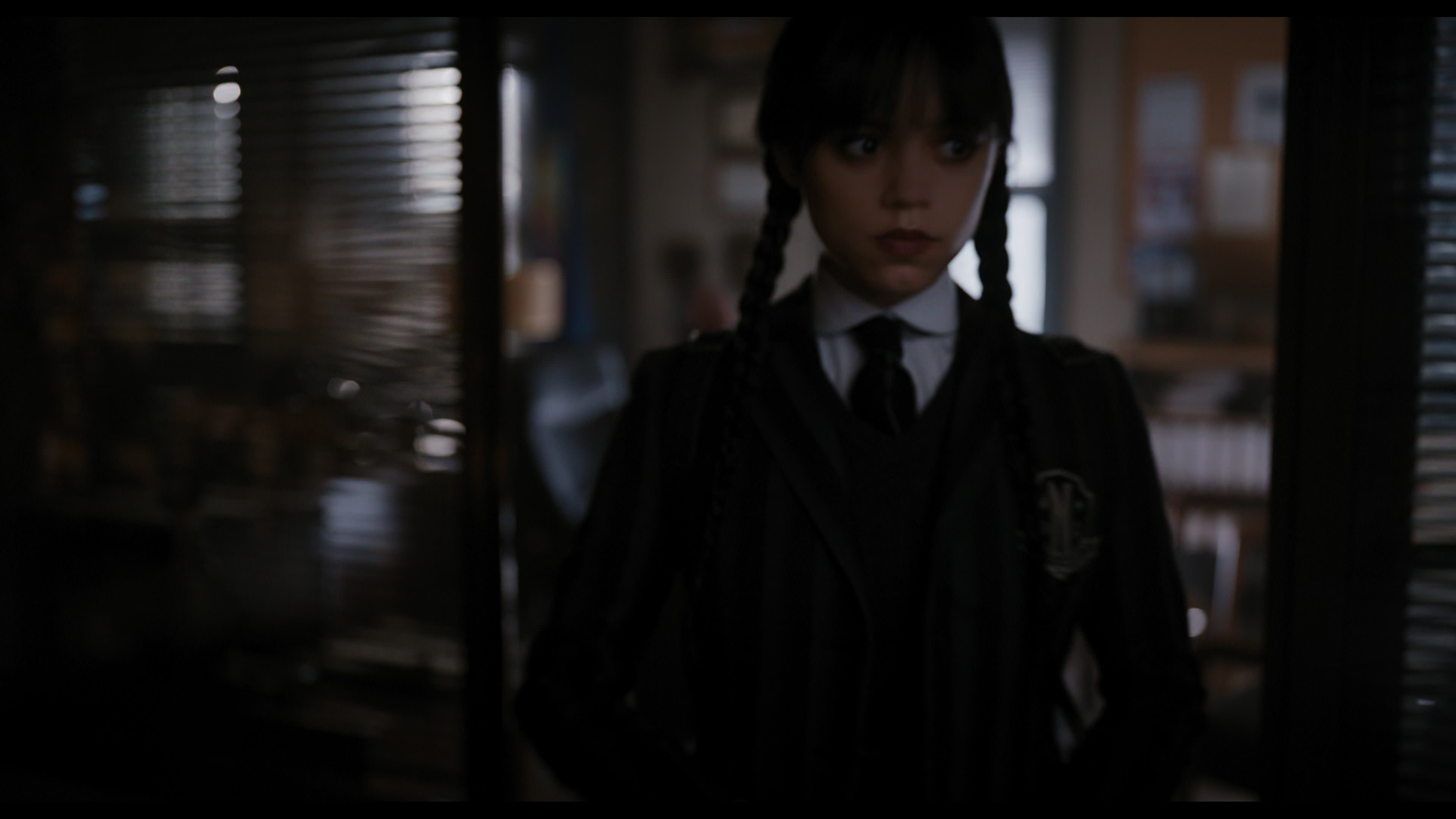 Wednesday S01E04 “Woe What a Night” screencap 1845