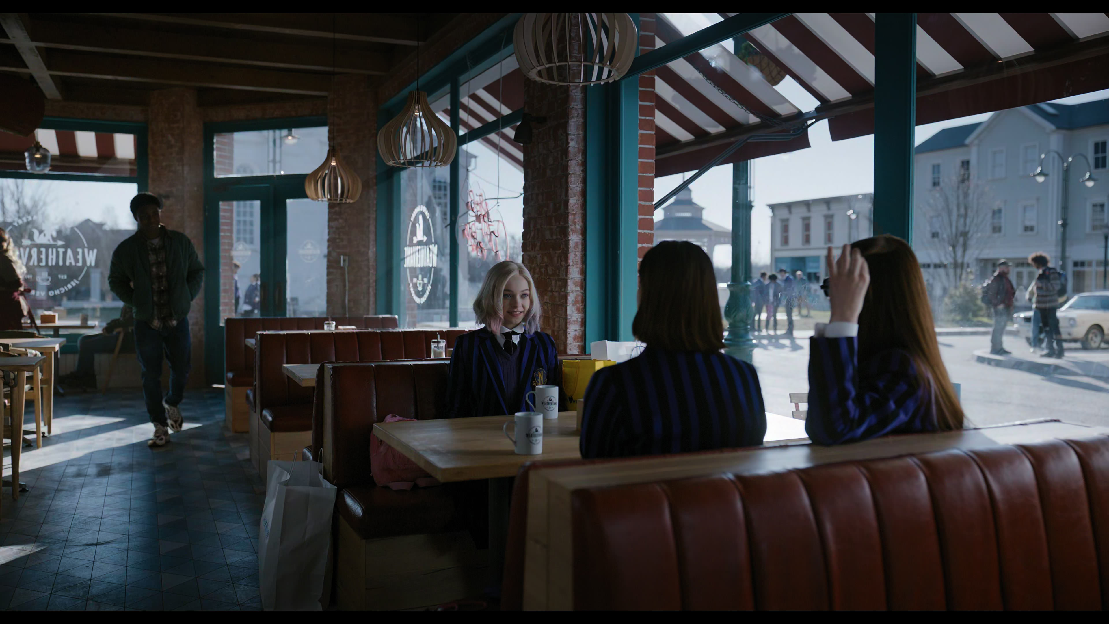 Wednesday S01E04 “Woe What a Night” movie still 1864