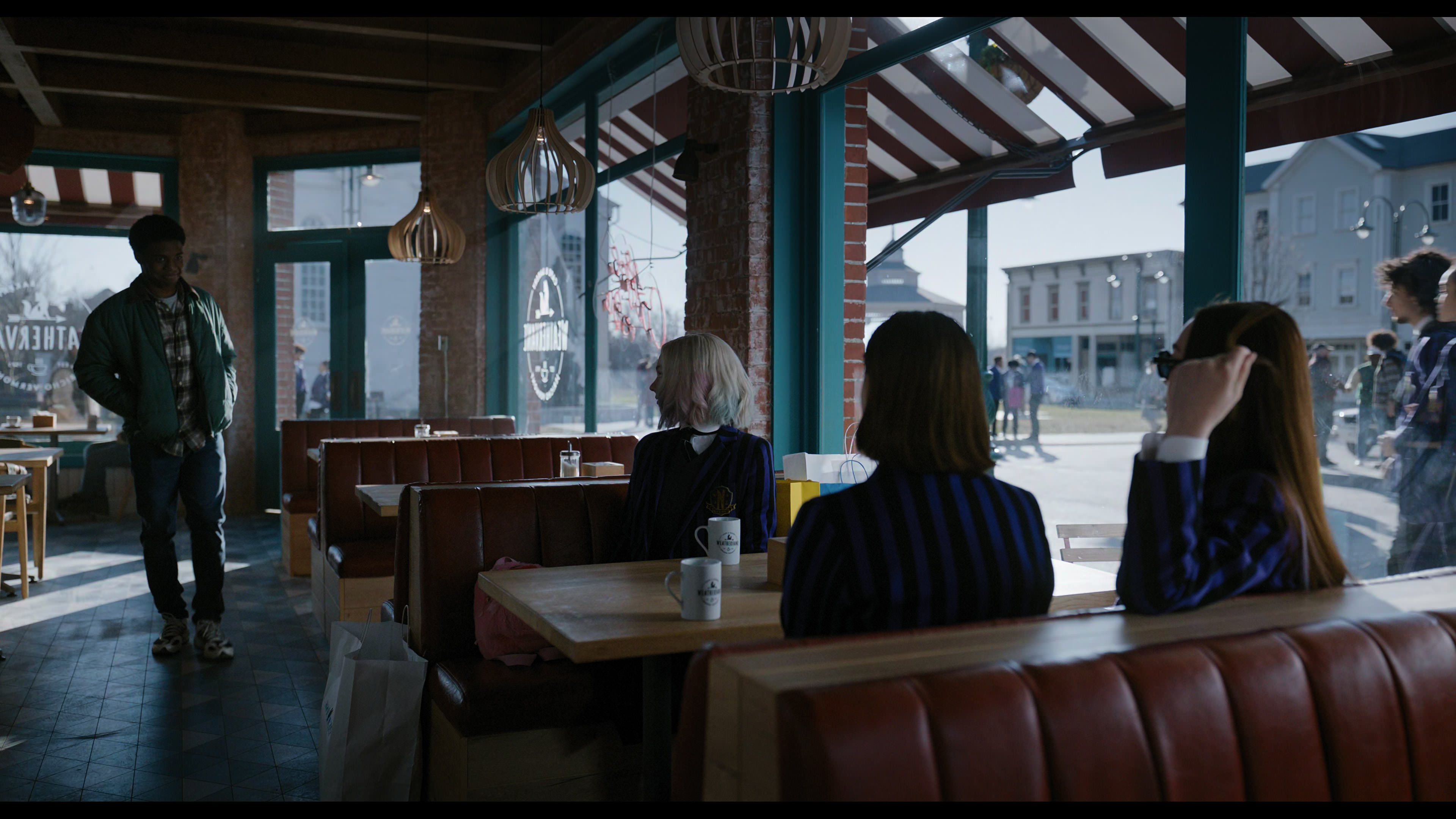 Wednesday S01E04 “Woe What a Night” HD screenshot 1868