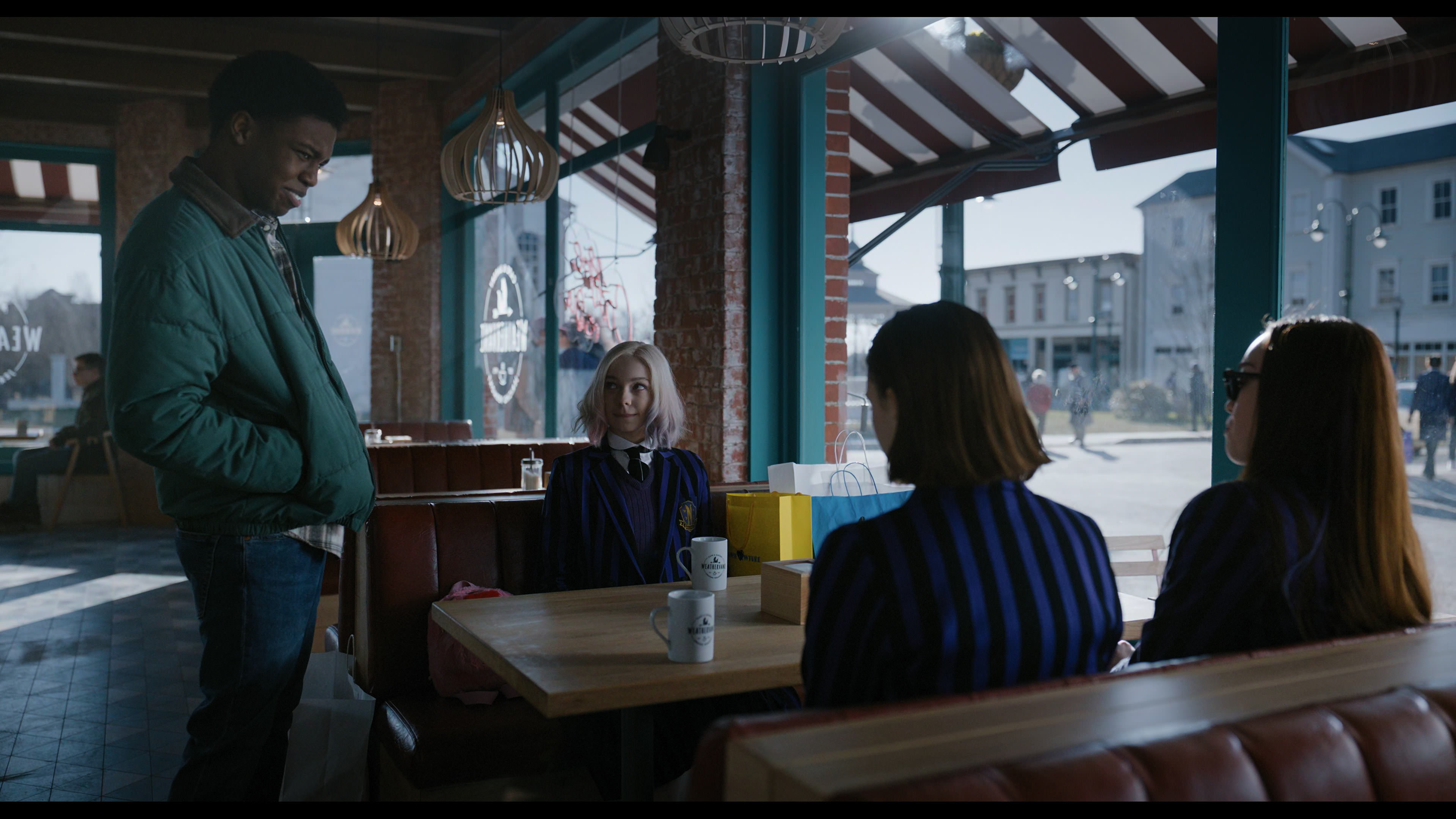 Wednesday S01E04 “Woe What a Night” screencap 1881