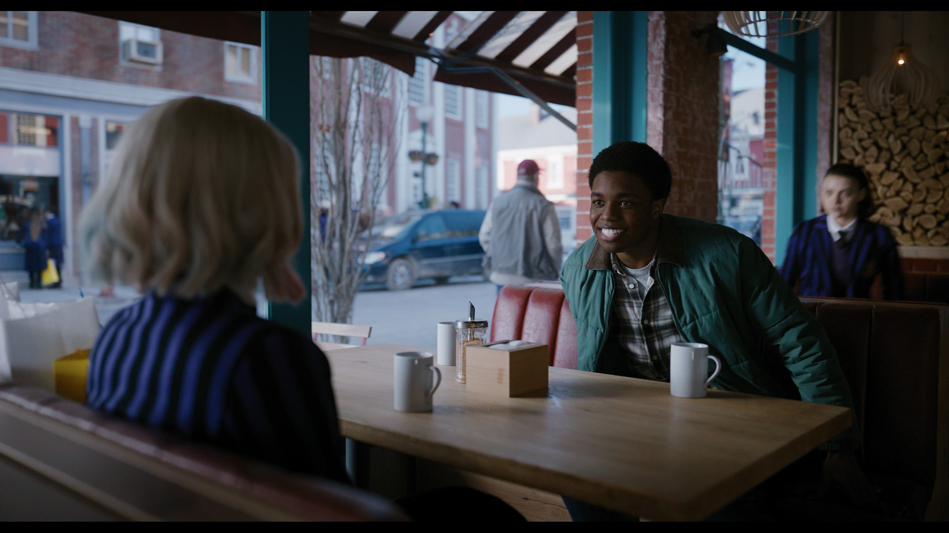 Wednesday S01E04 “Woe What a Night” screencap 1908