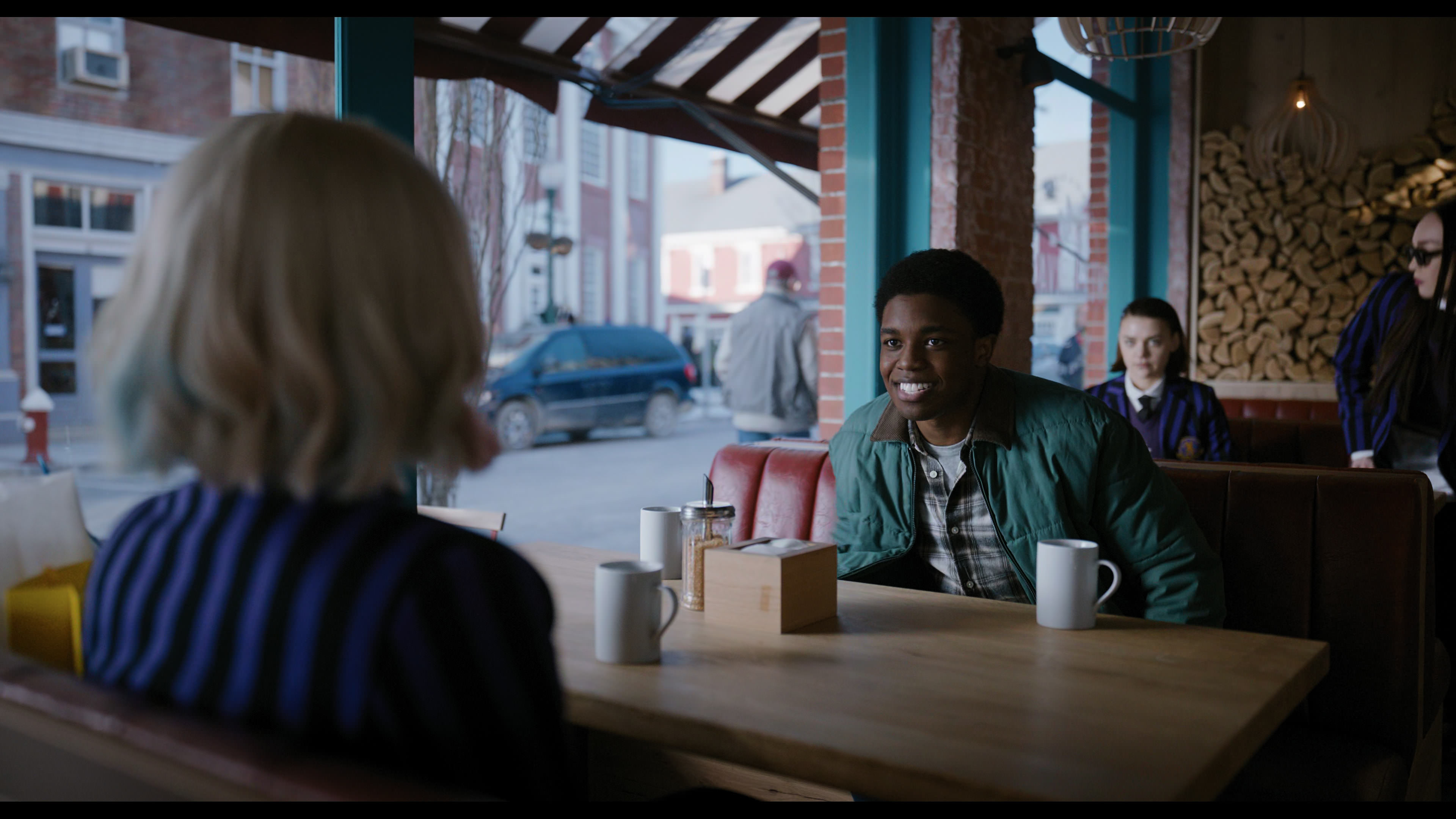 Wednesday S01E04 “Woe What a Night” HD screenshot 1910