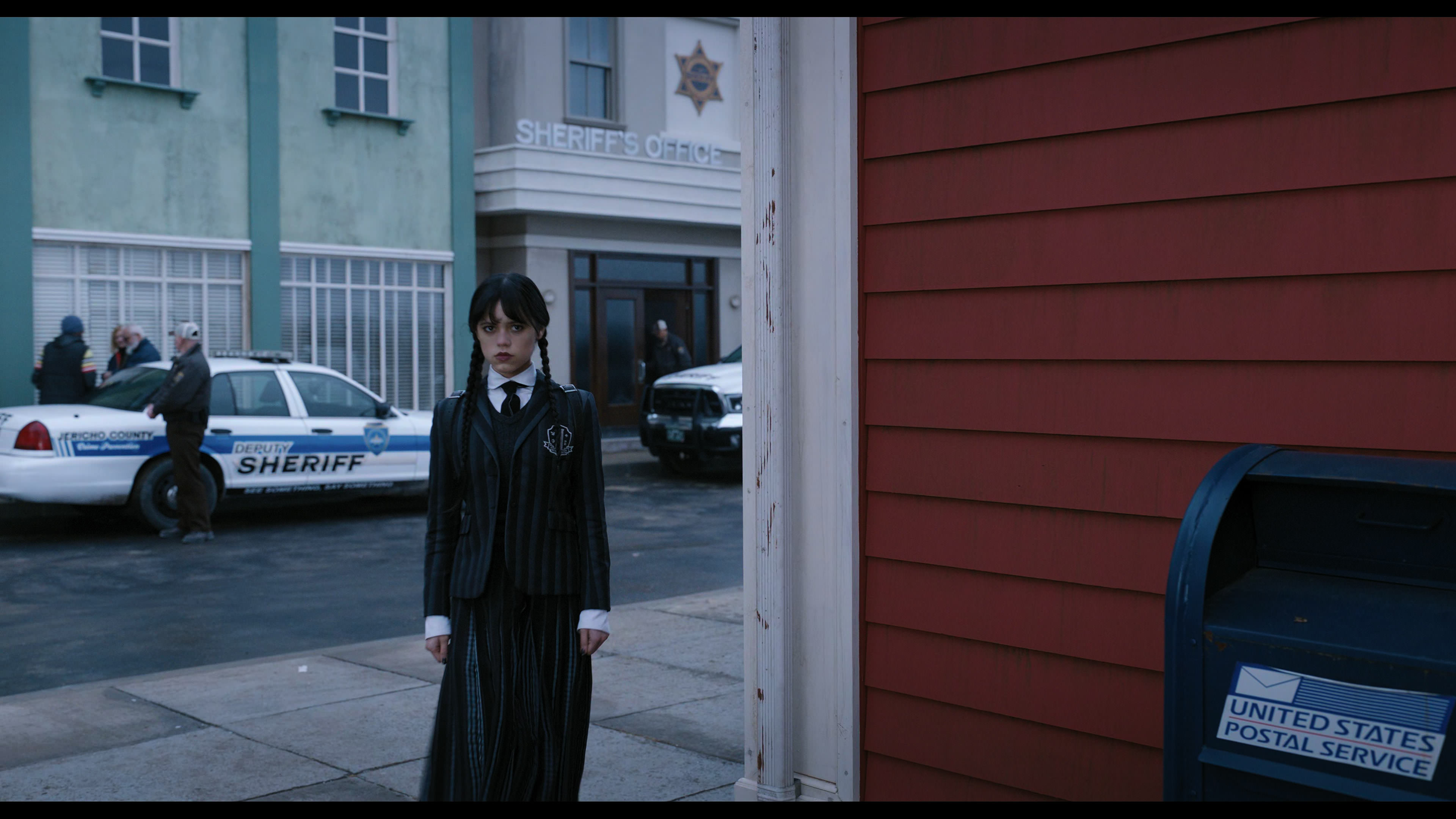 Wednesday S01E04 “Woe What a Night” screencap 2010