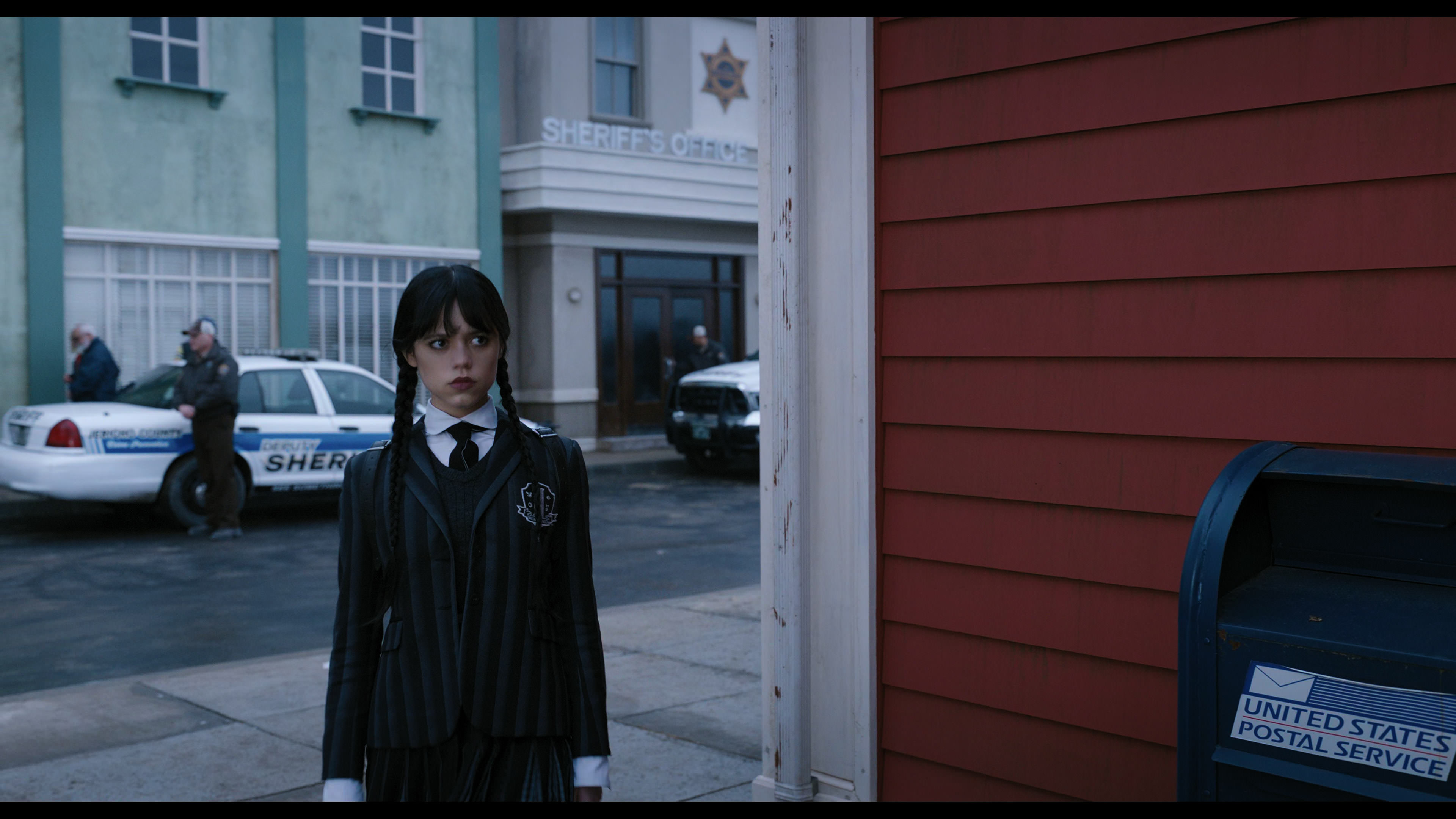Wednesday S01E04 “Woe What a Night” HD screenshot 2012