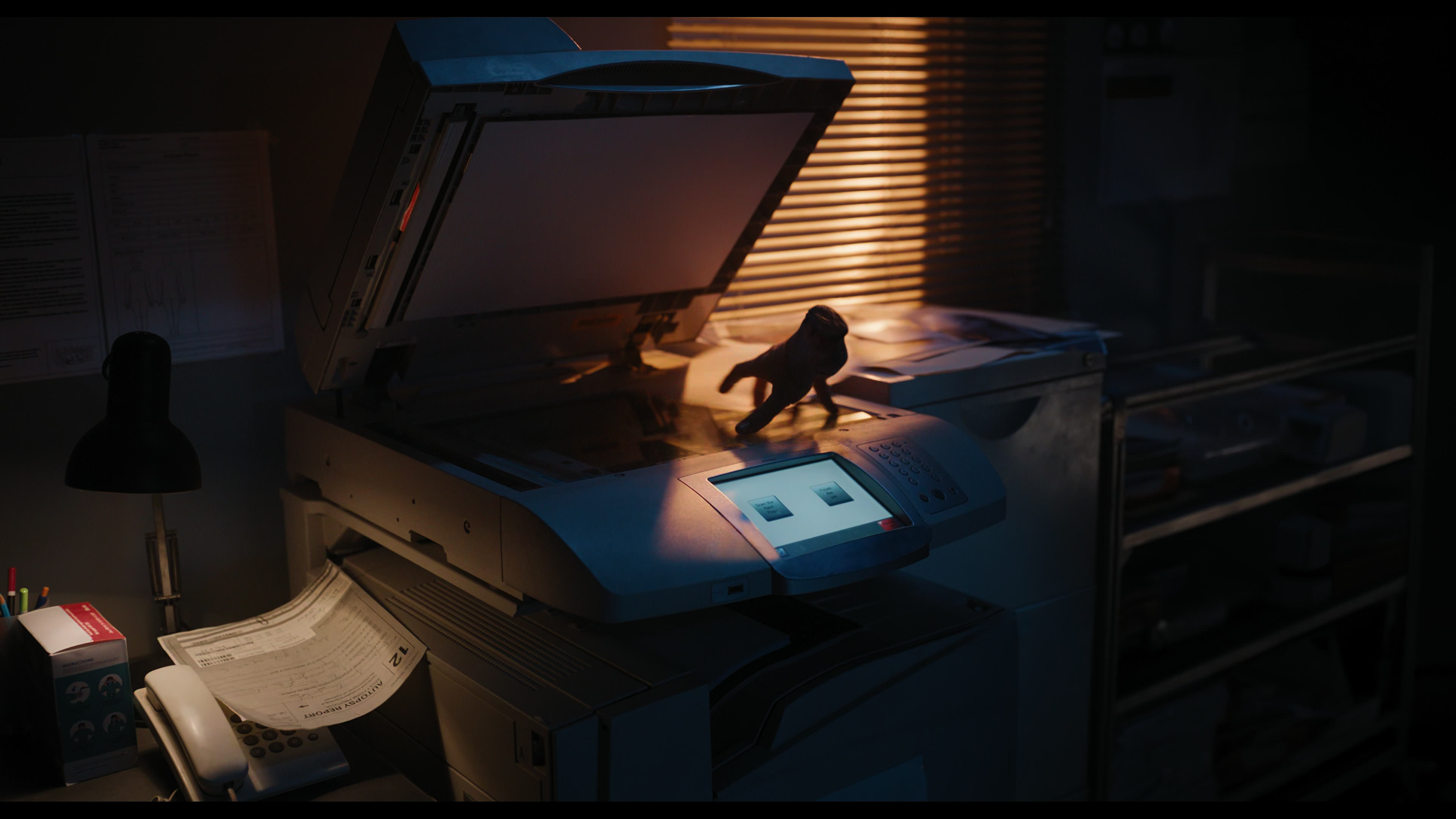 Wednesday S01E04 “Woe What a Night” screencap 216